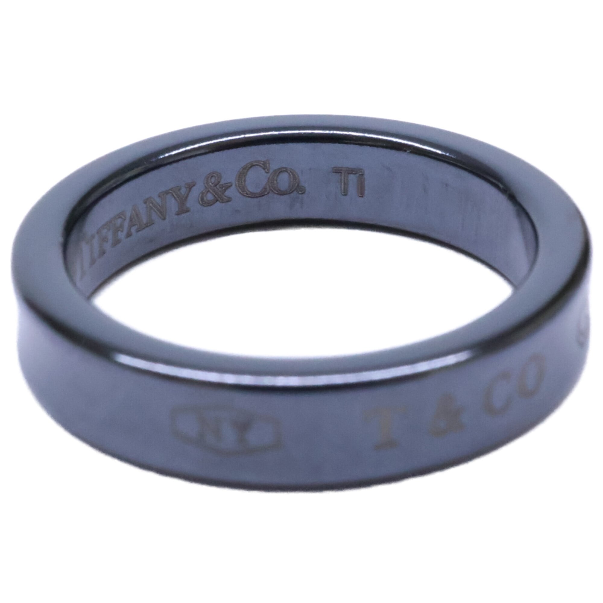 Tiffany Black Titanium Band Ring (Pre-Owned)