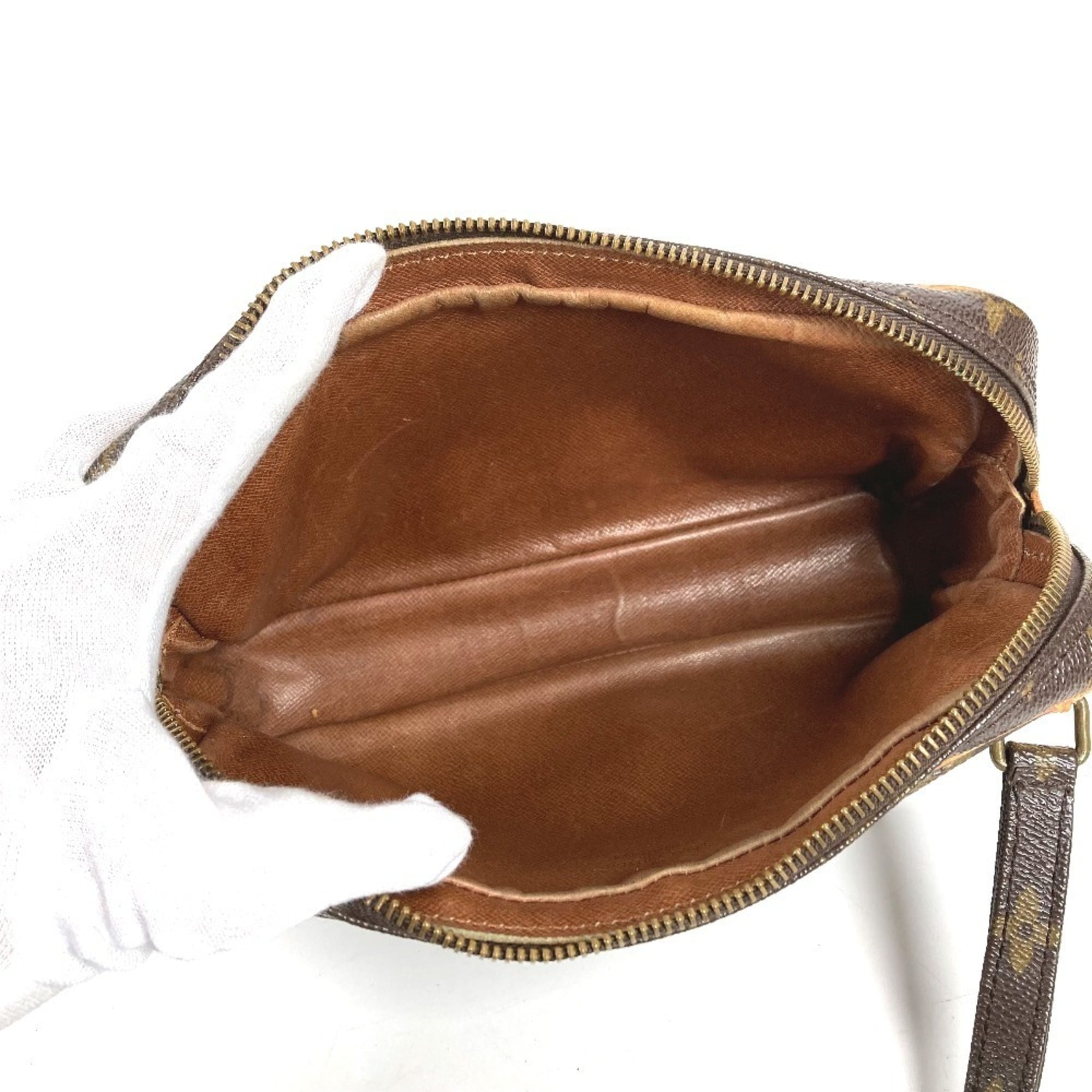 Louis Vuitton Brown Monogram Monogram Pochette Shoulder Bag (Pre-Owned)