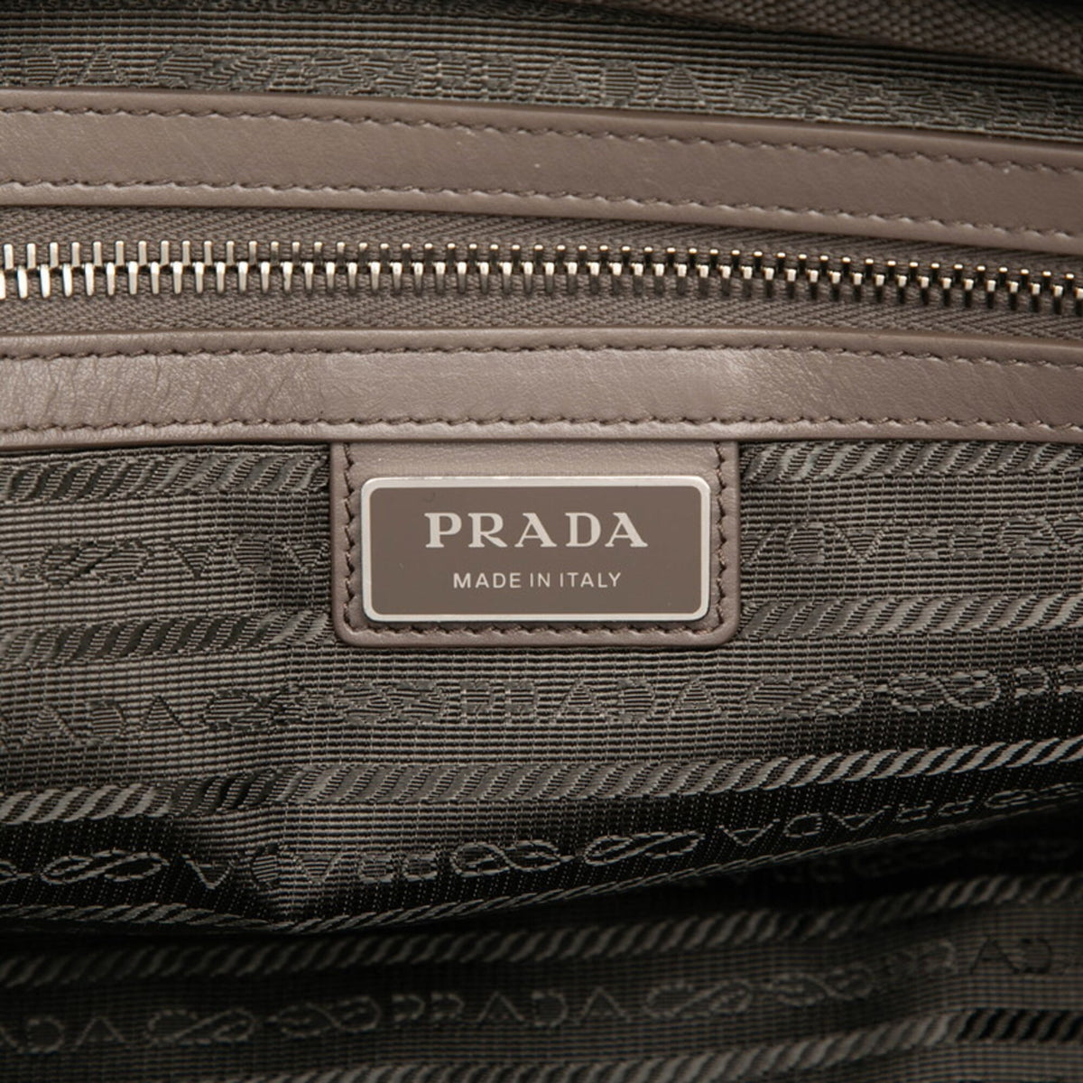 Prada Beige Leather Shoulder Bag Sling Bag (Pre-Owned)