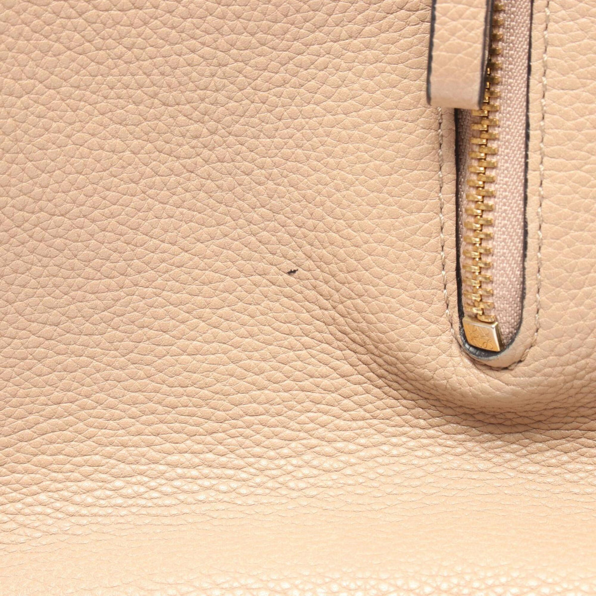 Loewe Beige Brown Leather Handbag (Pre-Owned)