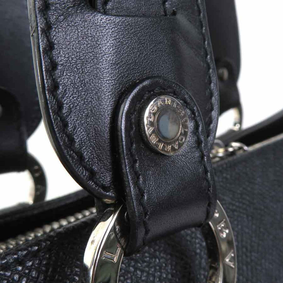 Bvlgari Black Leather Handbag (Pre-Owned)