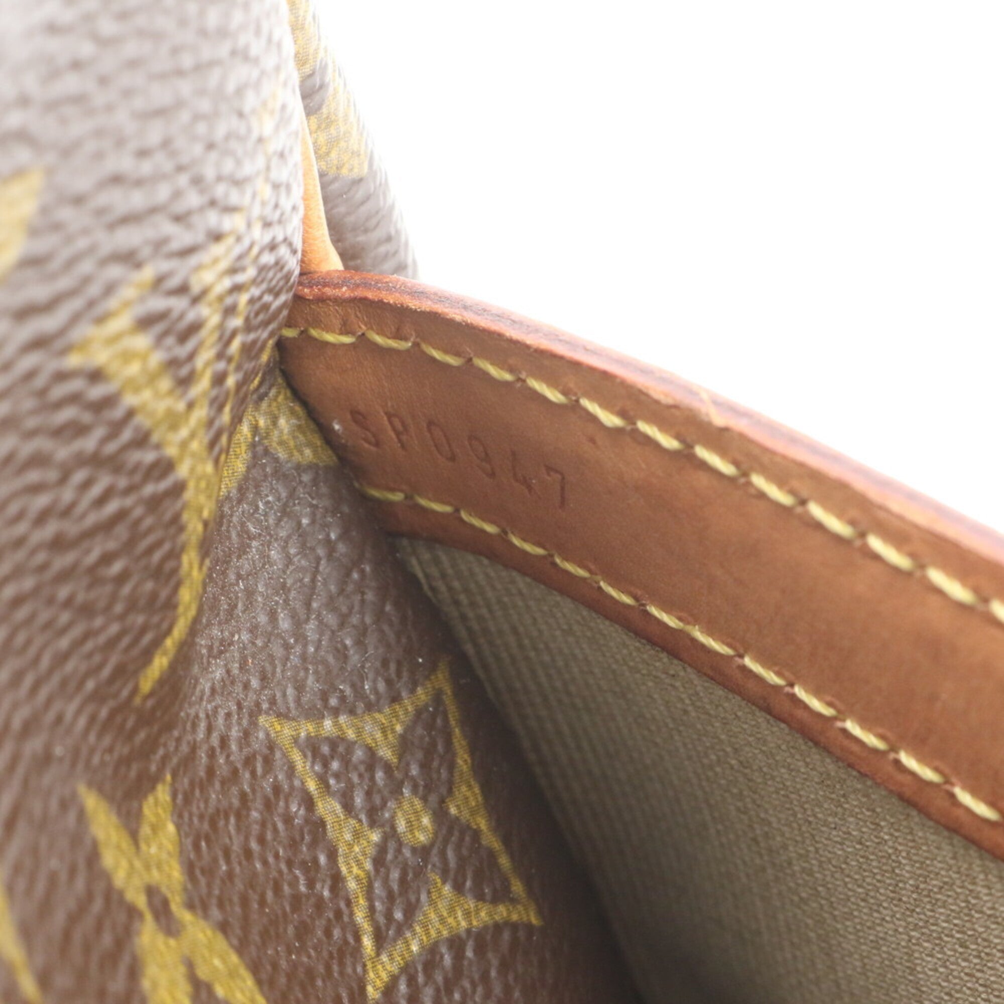 Louis Vuitton Brown Leather Coated Canvas Messenger Bag Shoulder Bag (Pre-Owned)