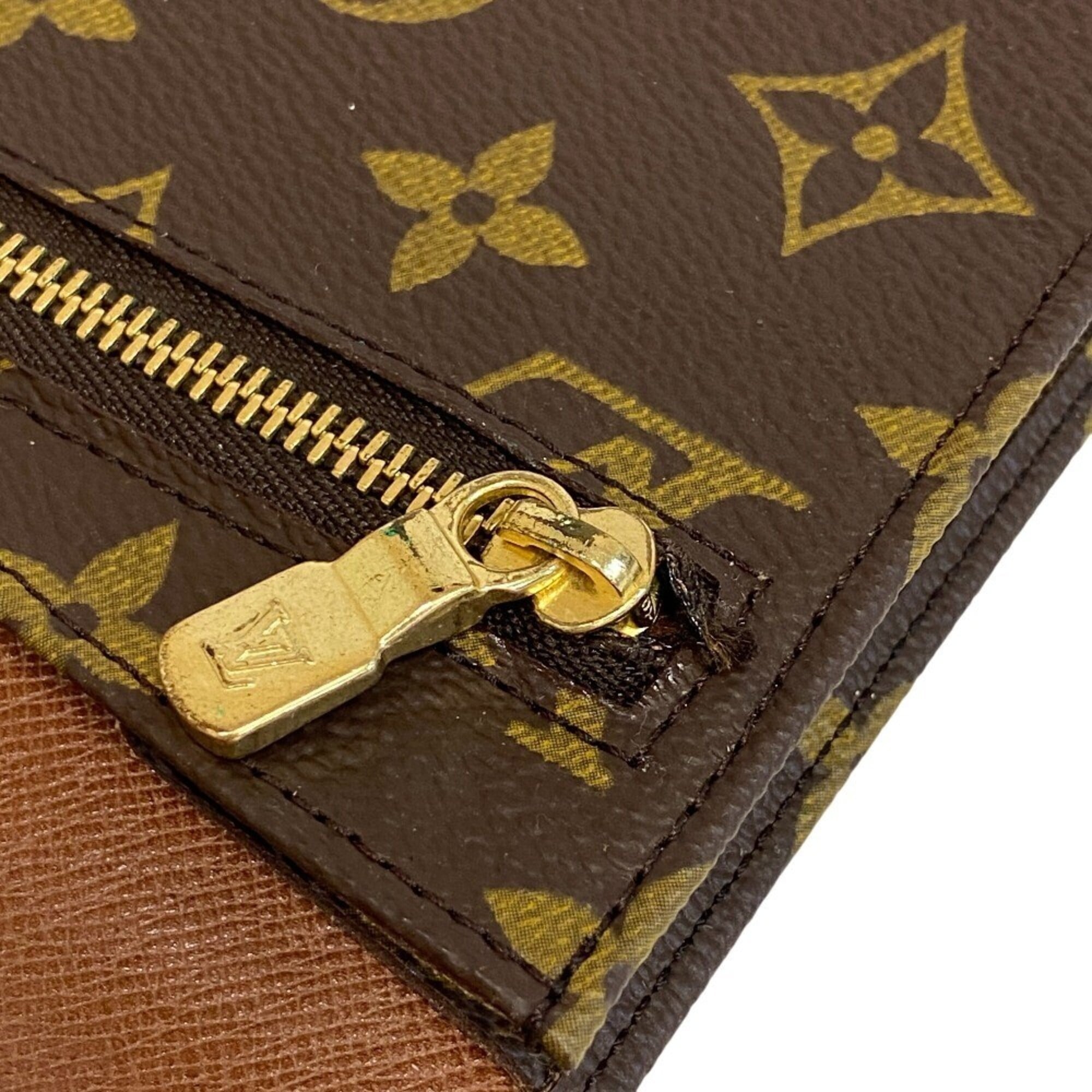 Louis Vuitton Monogram Brown Leather Clutch Bag Pochette (Pre-Owned)