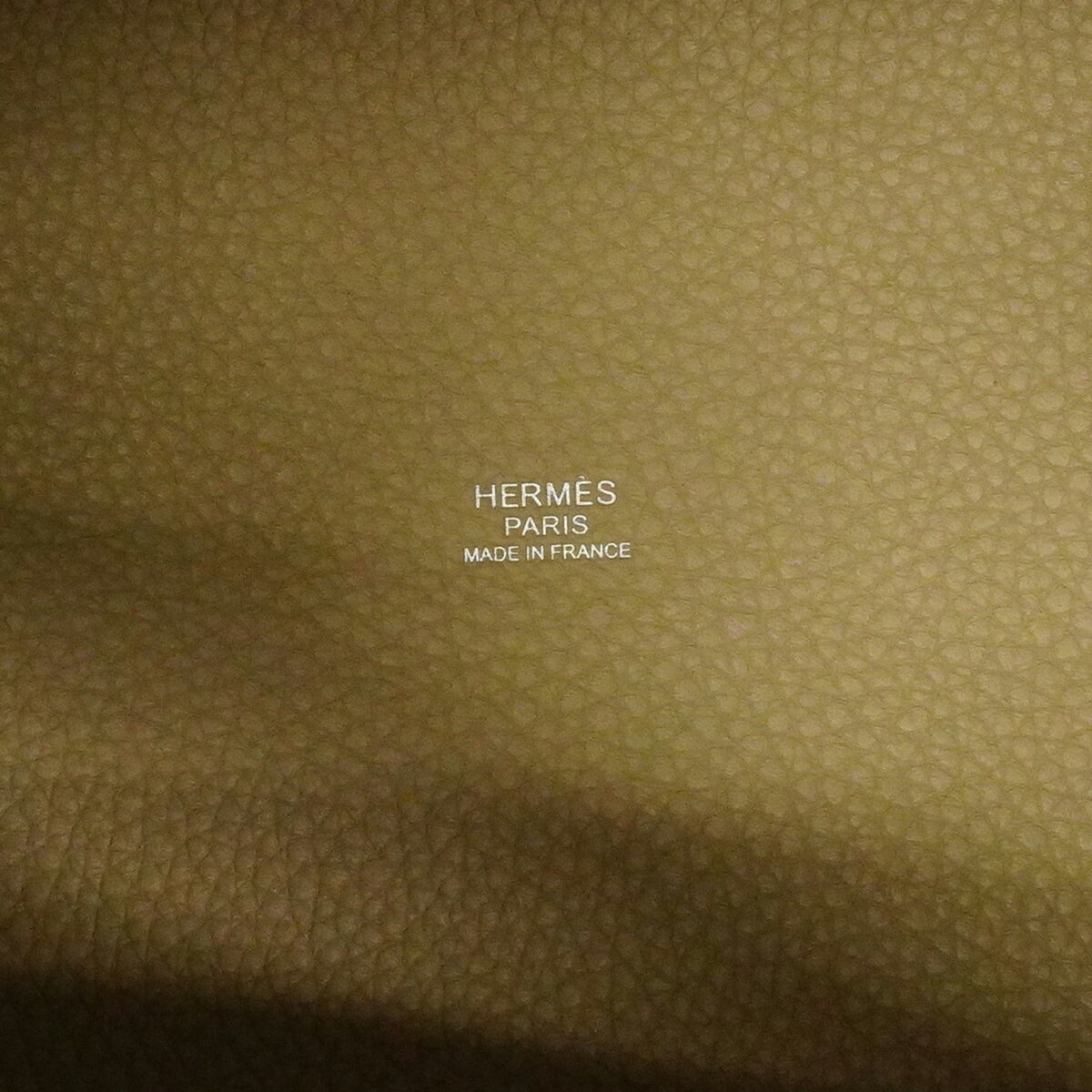 Hermes Brown Tote Bag (Pre-Owned)