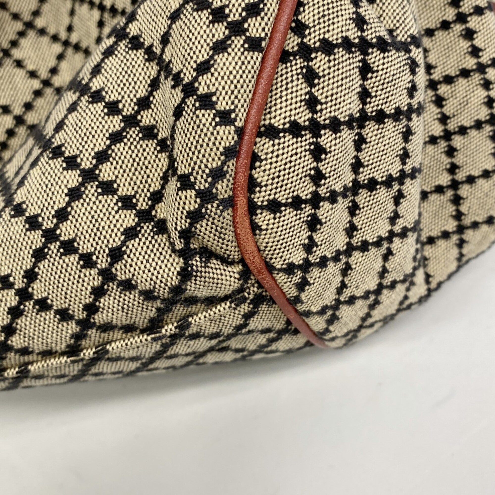 Gucci Black Bordeaux Canvas Tote Bag (Pre-Owned)