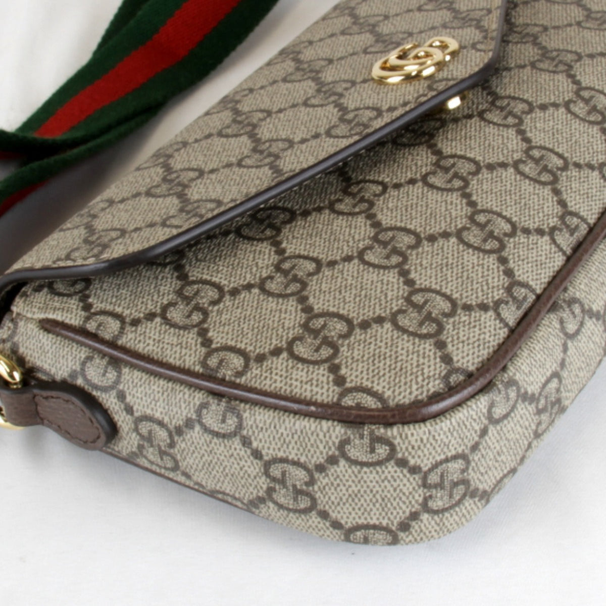 Gucci Brown Gg Supreme Shoulder Bag (Pre-Owned)