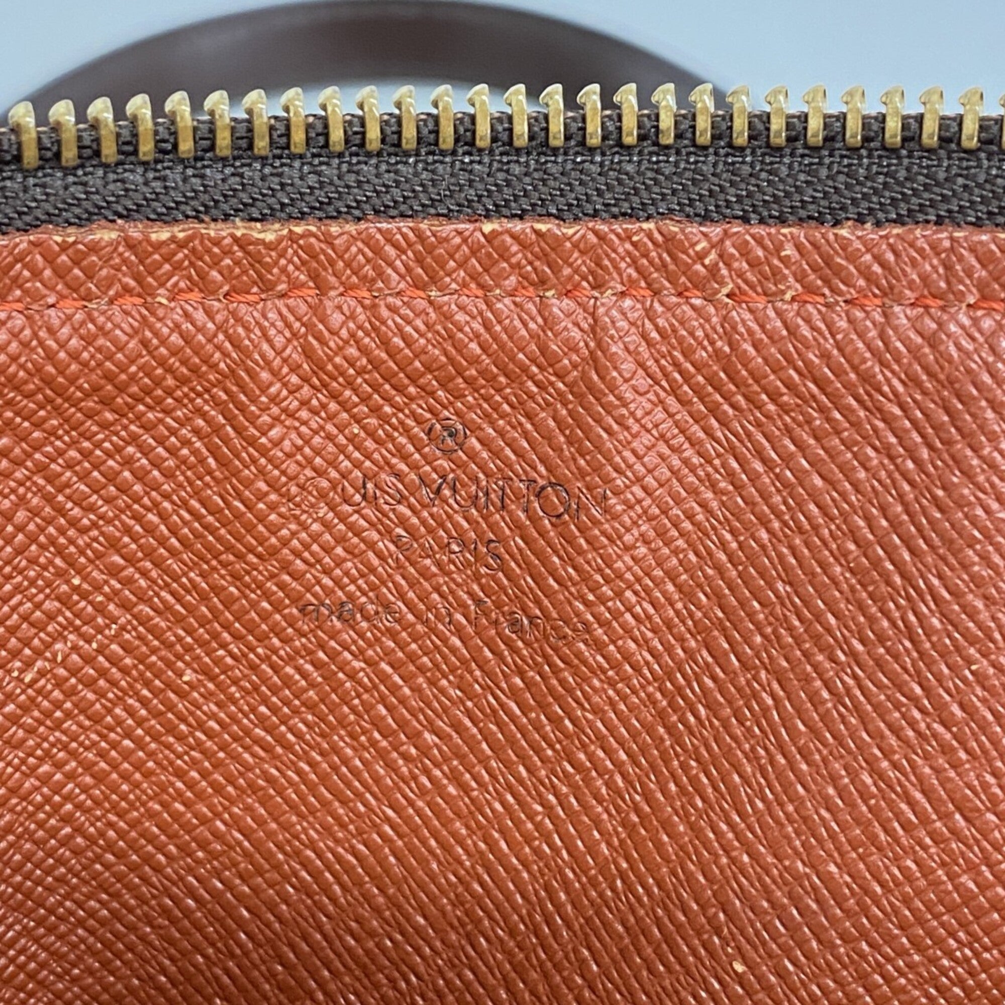 Louis Vuitton Ebene Handbag (Pre-Owned)