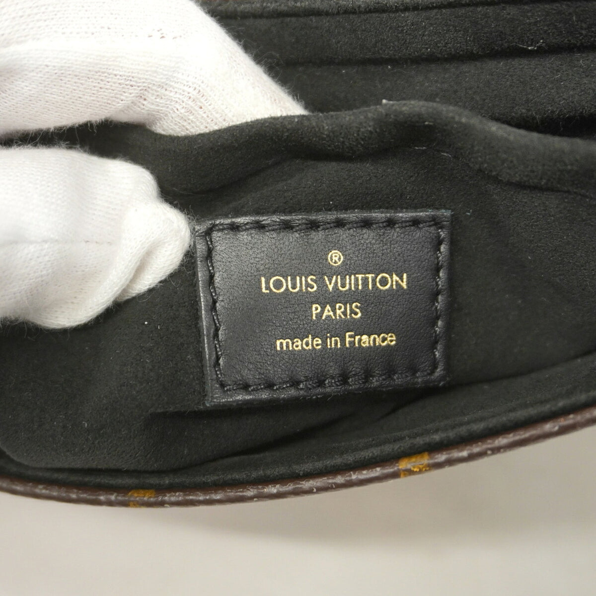 Louis Vuitton Brown Handbag (Pre-Owned)