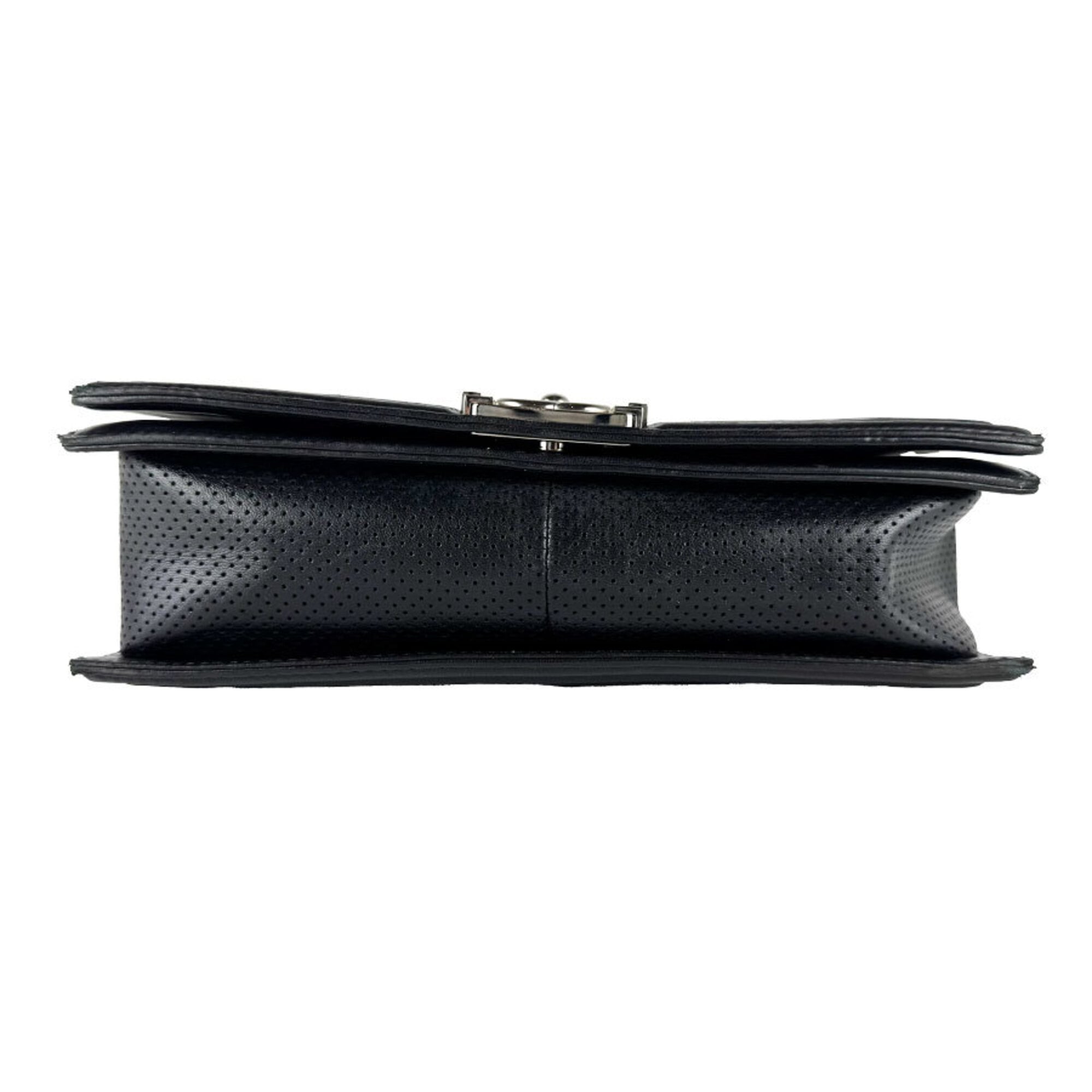 Chanel Black Leather Shoulder Bag (Pre-Owned)