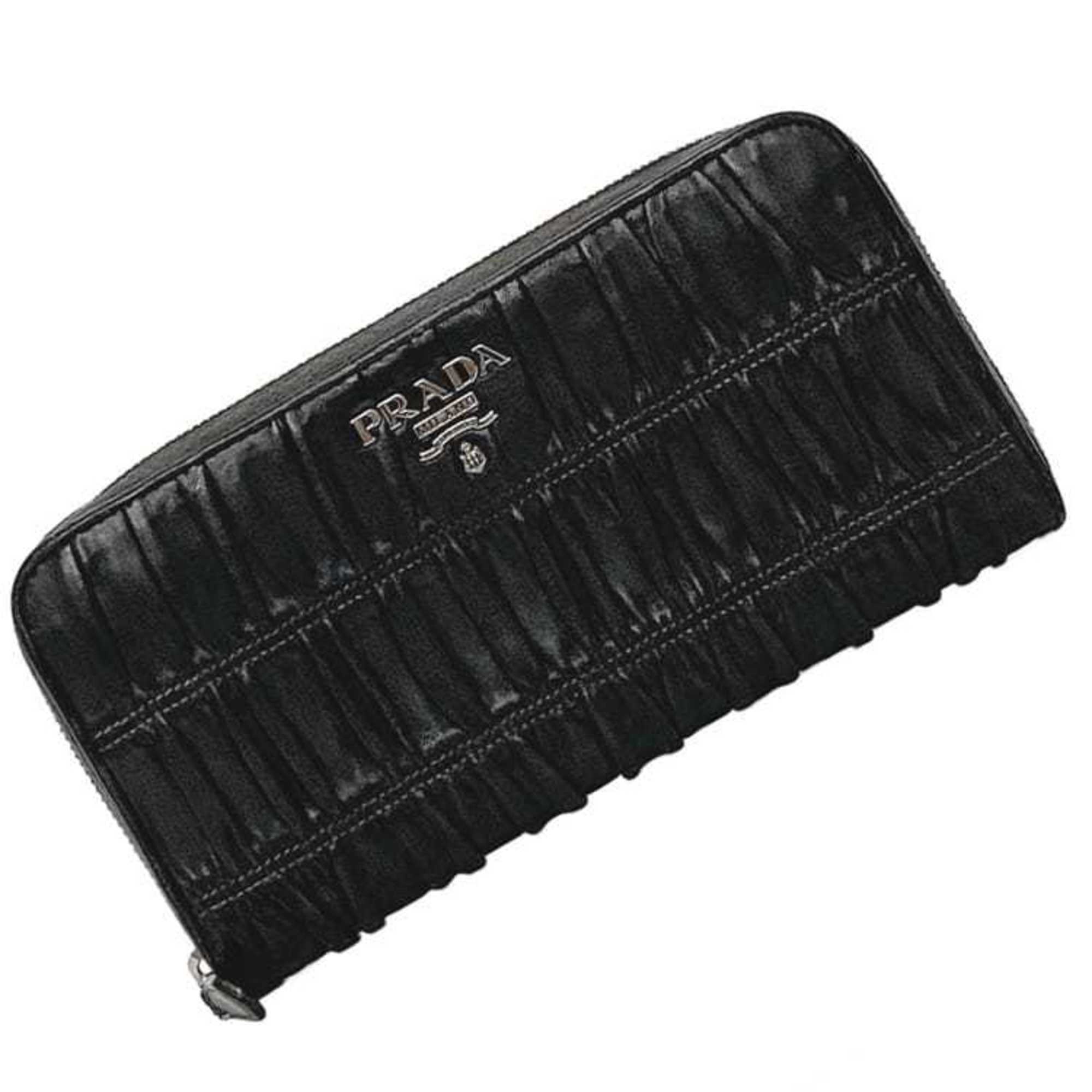 Prada Black Leather Long Wallet (Bi-Fold) (Pre-Owned)