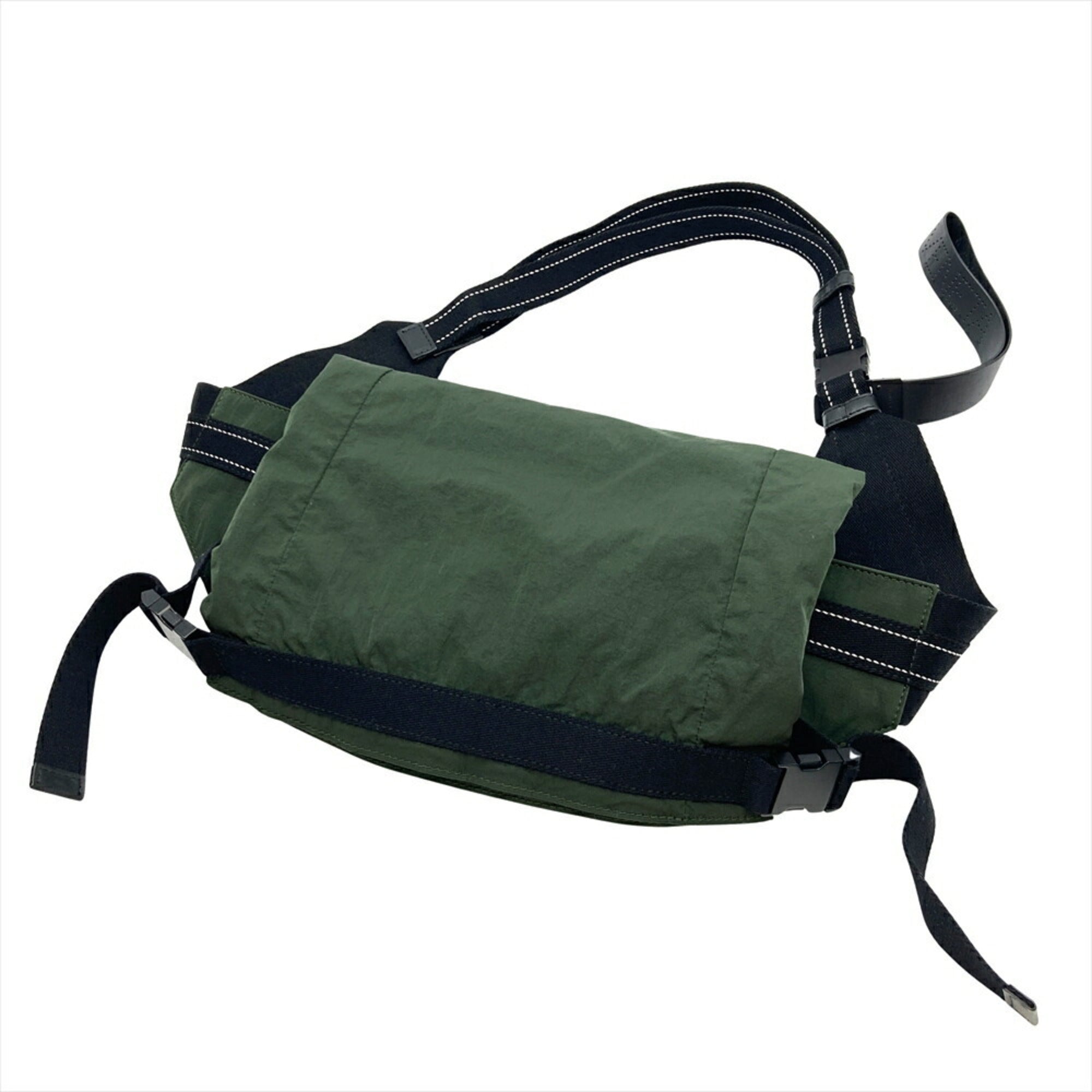 Bottega Veneta Green Nylon Fanny Pack Sling Bag (Pre-Owned)