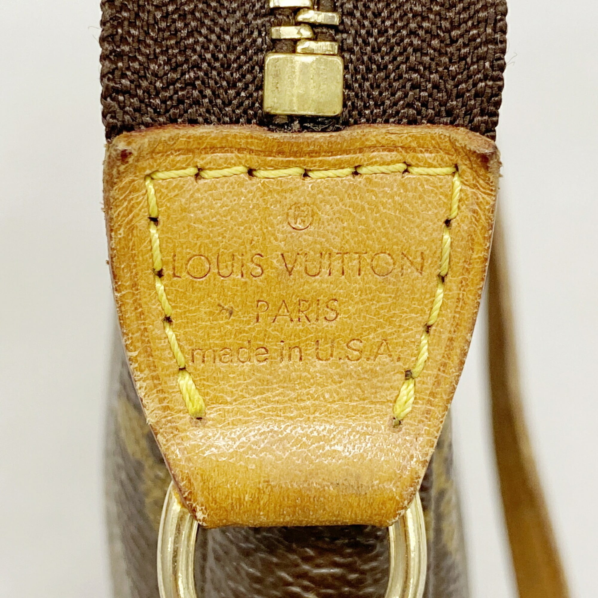 Louis Vuitton Brown Pouch (Pre-Owned)