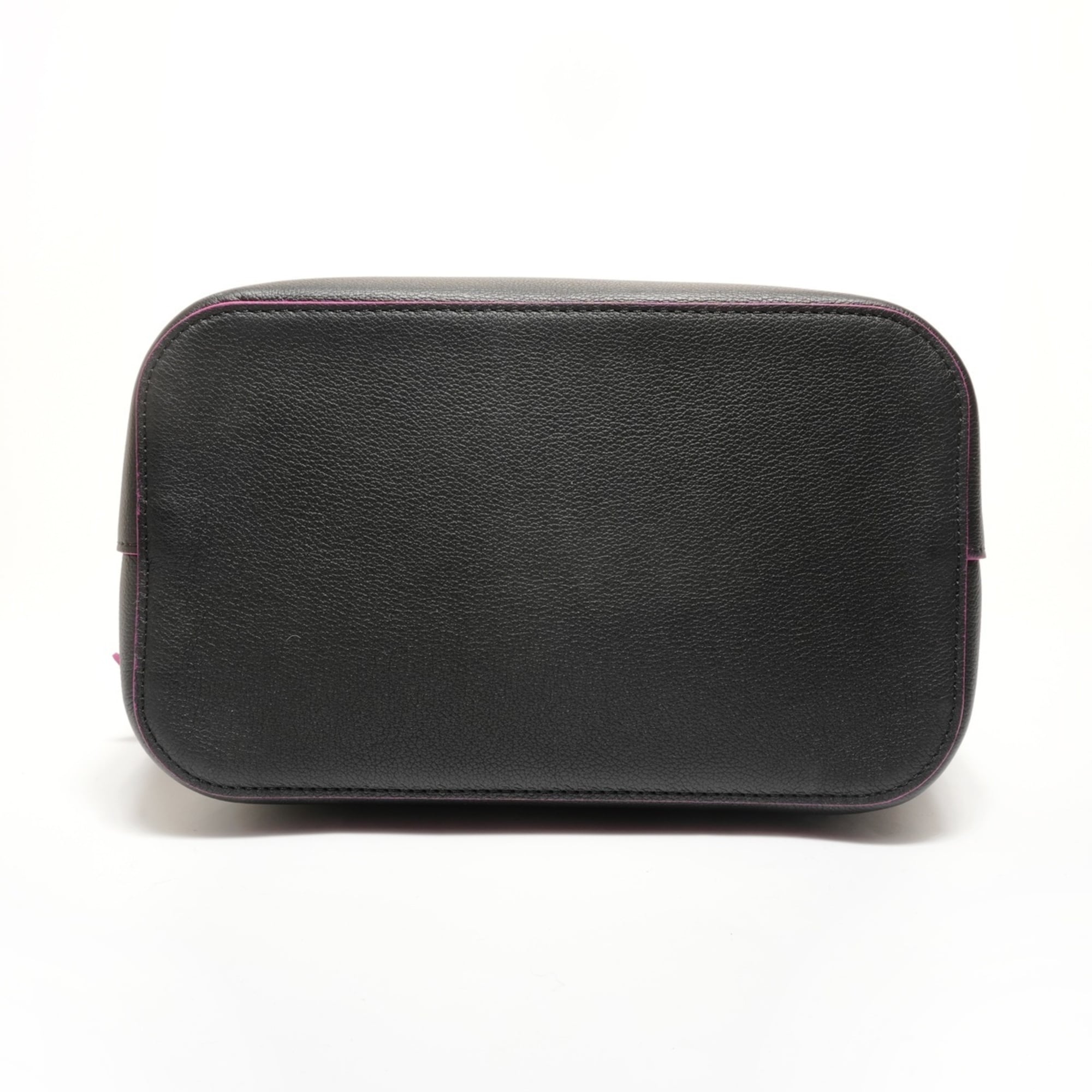 Louis Vuitton Black Shoulder Bag (Pre-Owned)
