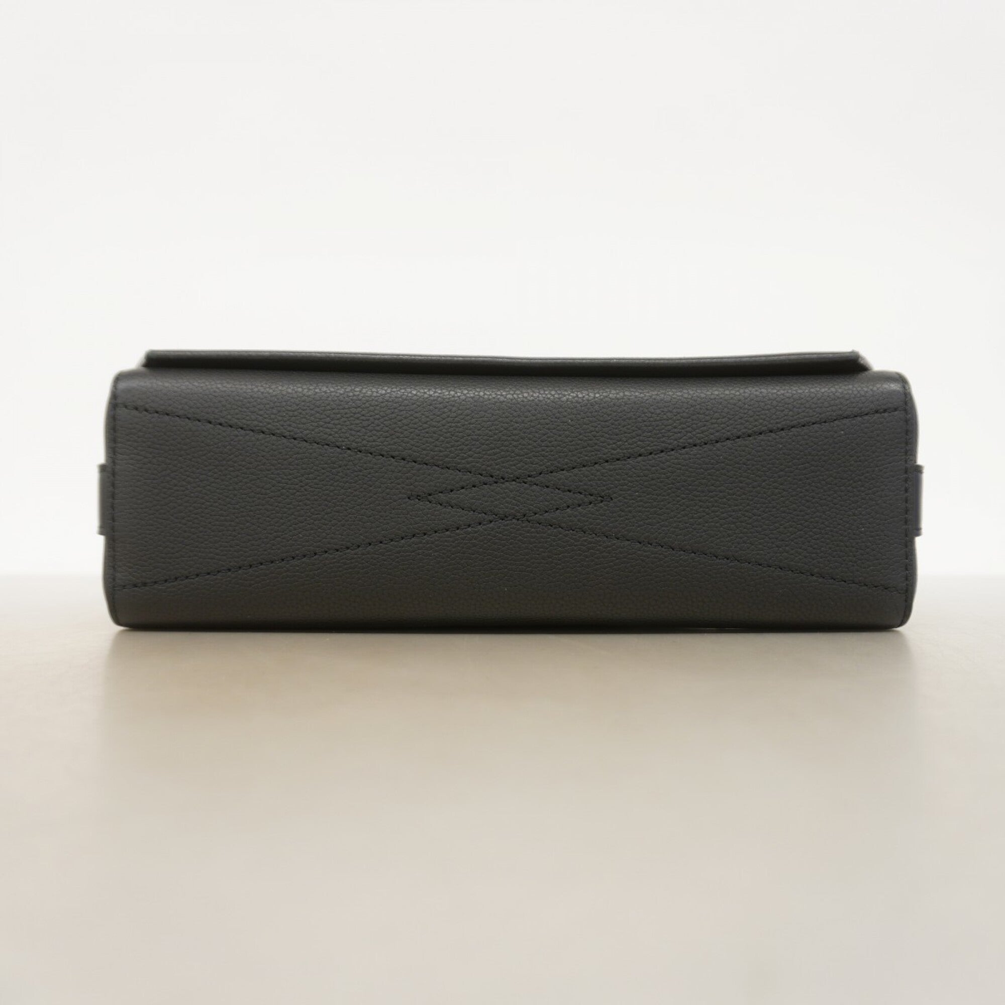 Louis Vuitton Black Shoulder Bag (Pre-Owned)