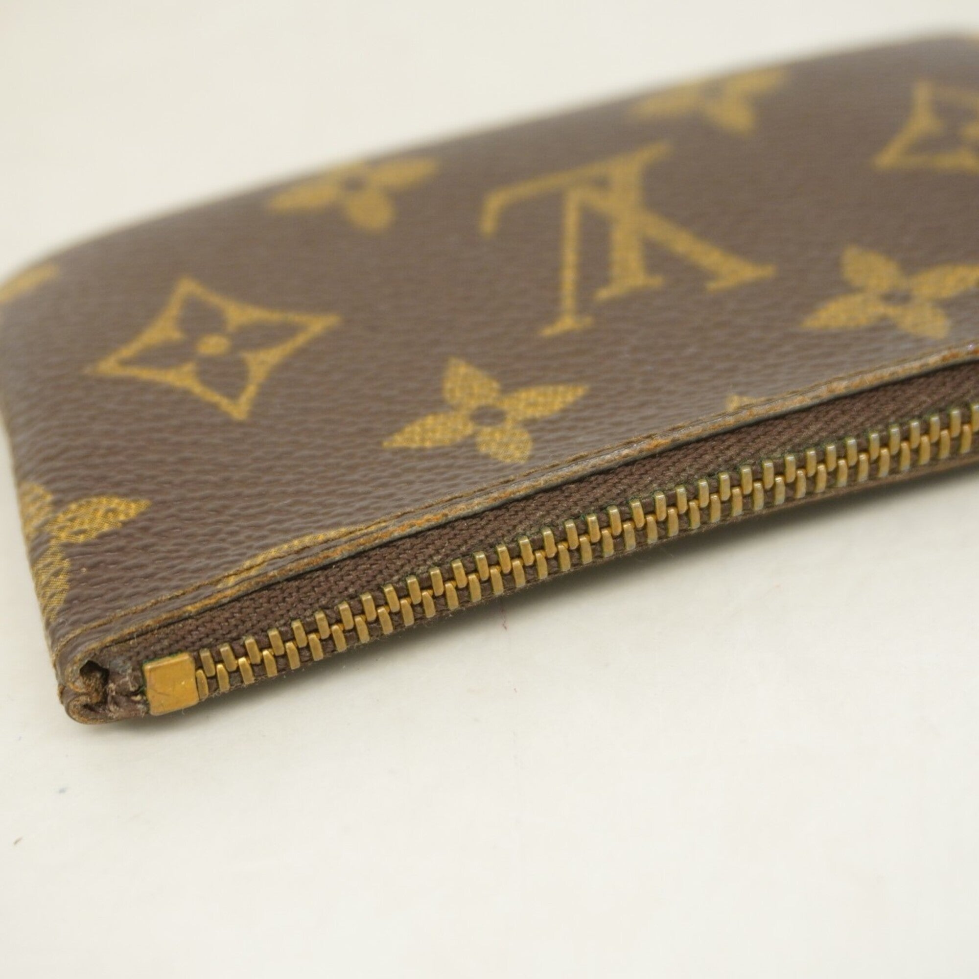 Louis Vuitton Brown Coin Purse/Coin Case (Pre-Owned)