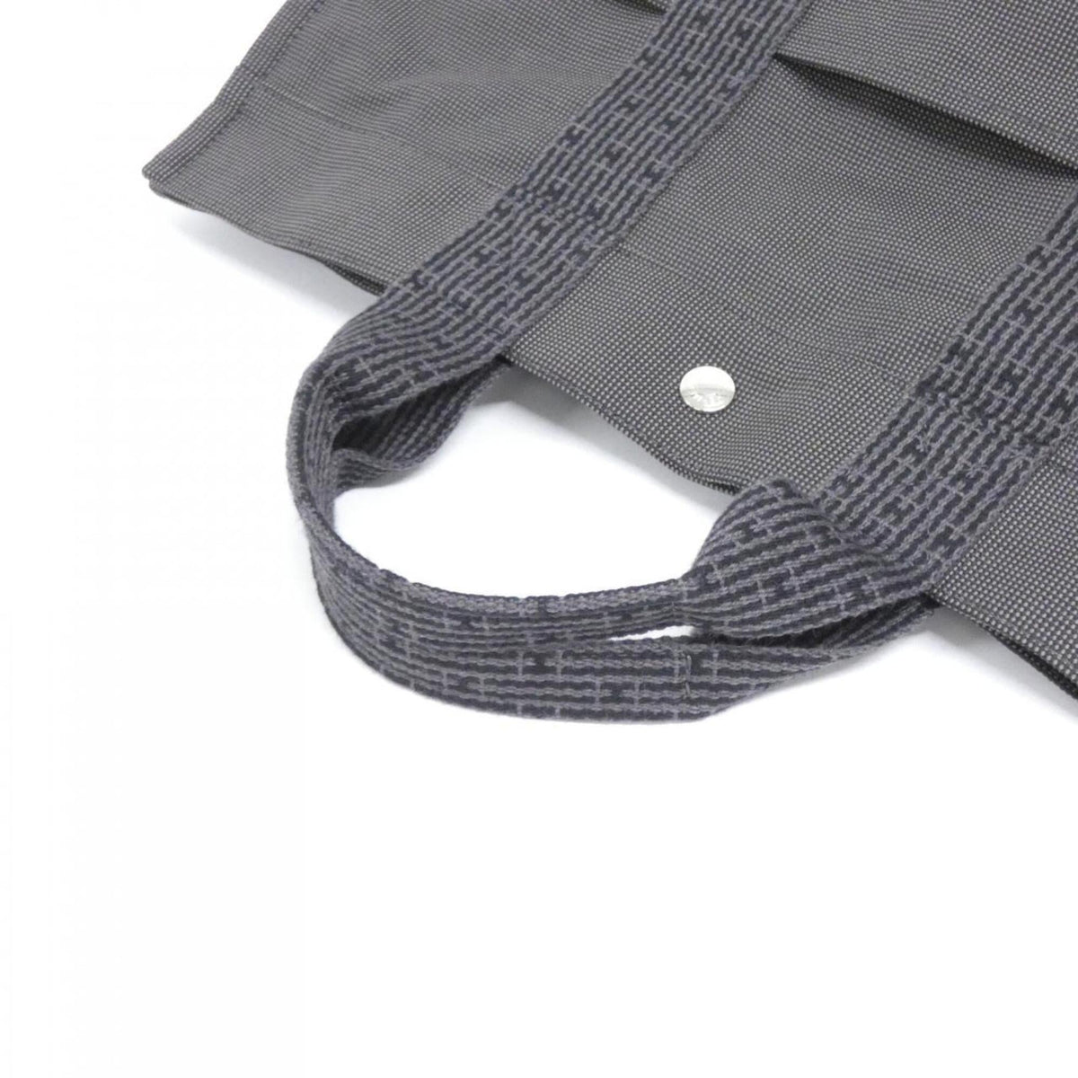 Hermes Black Canvas Handbag (Pre-Owned)