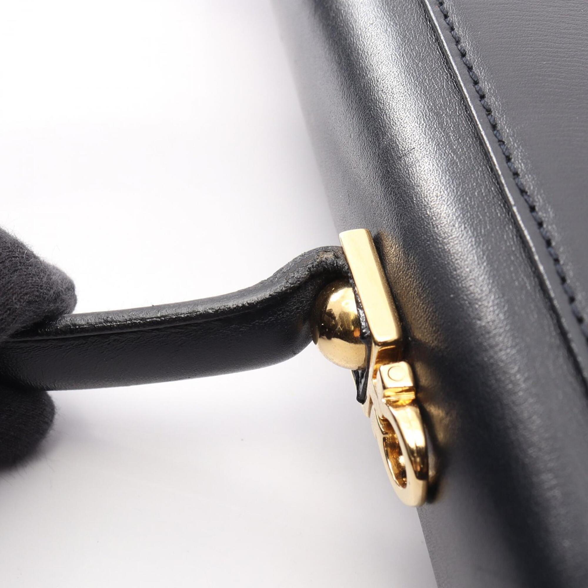 Salvatore Ferragamo Navy Leather Handbag (Pre-Owned)