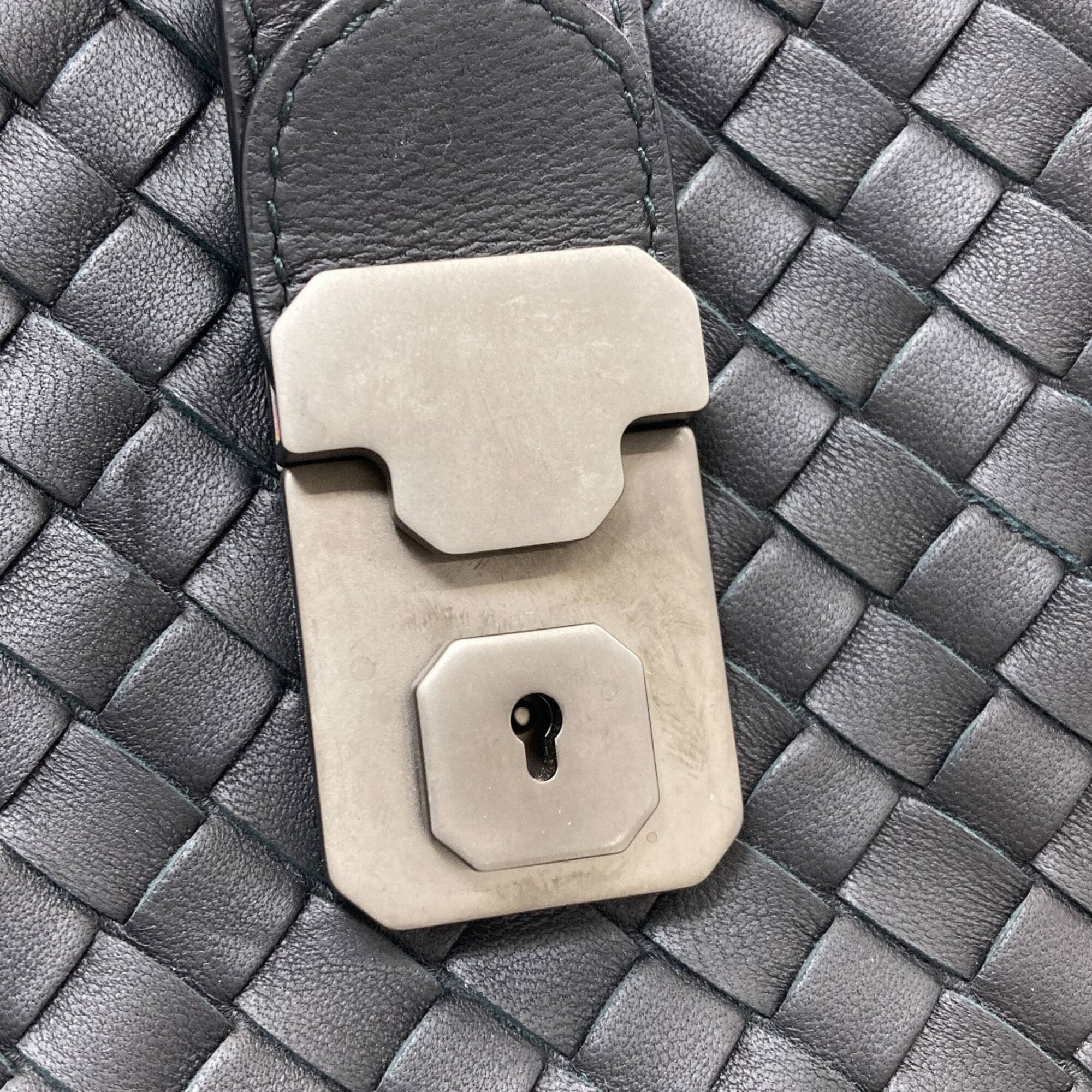 Bottega Veneta Intrecciato Black Leather Tote Bag (Pre-Owned)