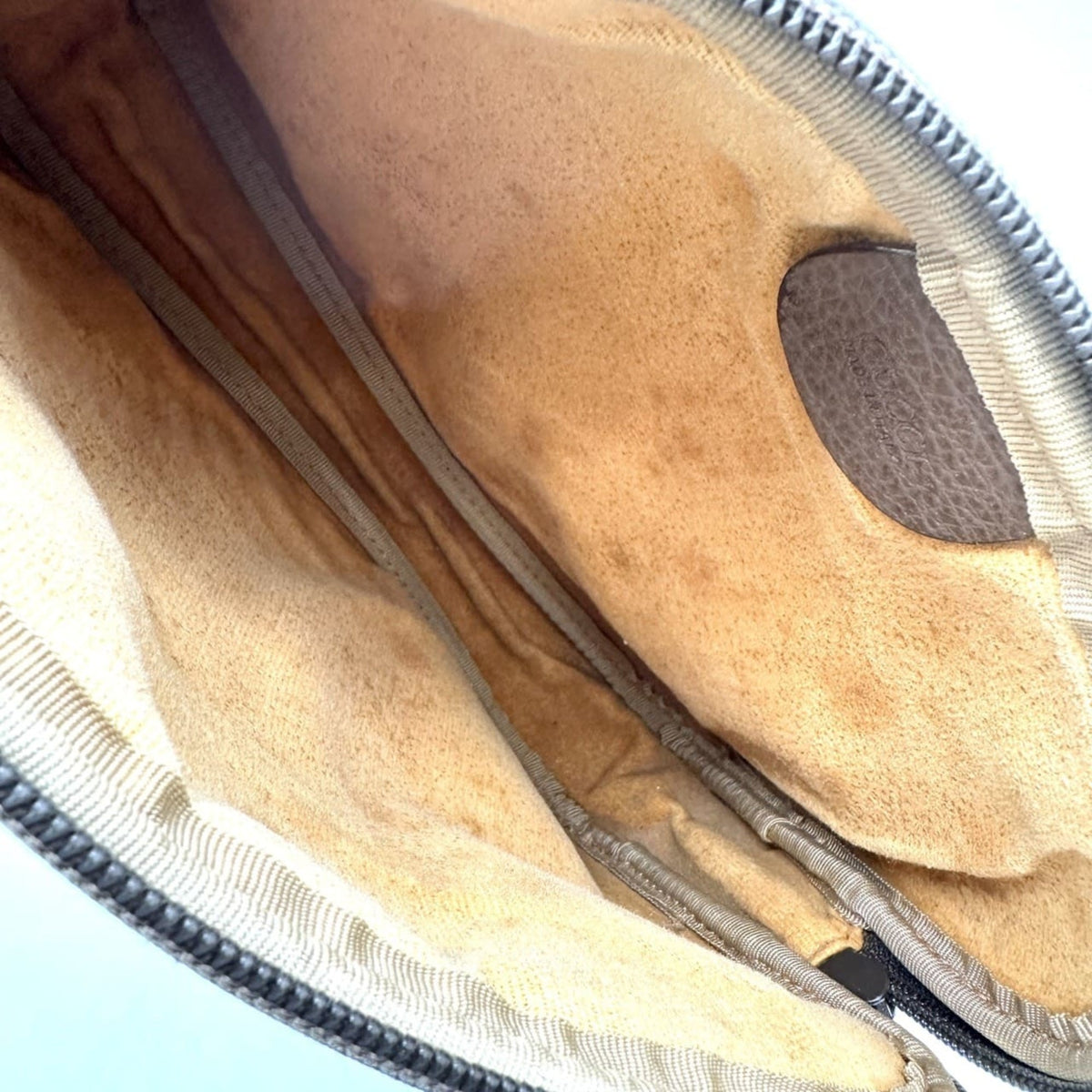 Gucci Brown Gg Supreme Canvas Shoulder Bag (Pre-Owned)