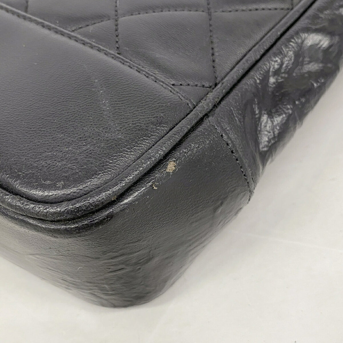 Chanel Black Leather Tote Bag (Pre-Owned)