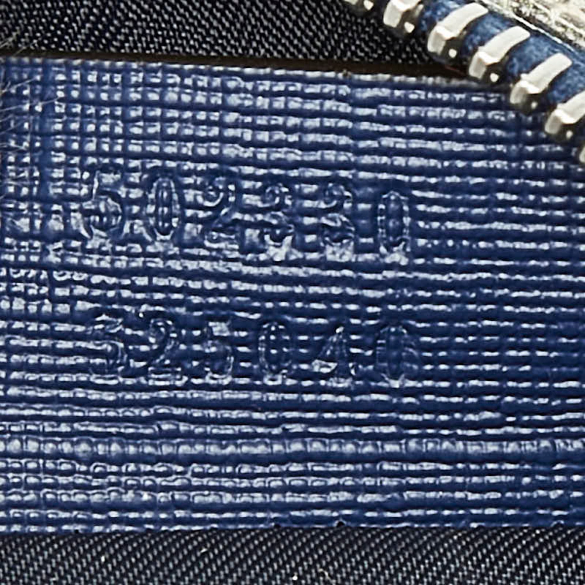 Gucci Beige Navy Pvc Leather Fanny Pack Pouch (Pre-Owned)