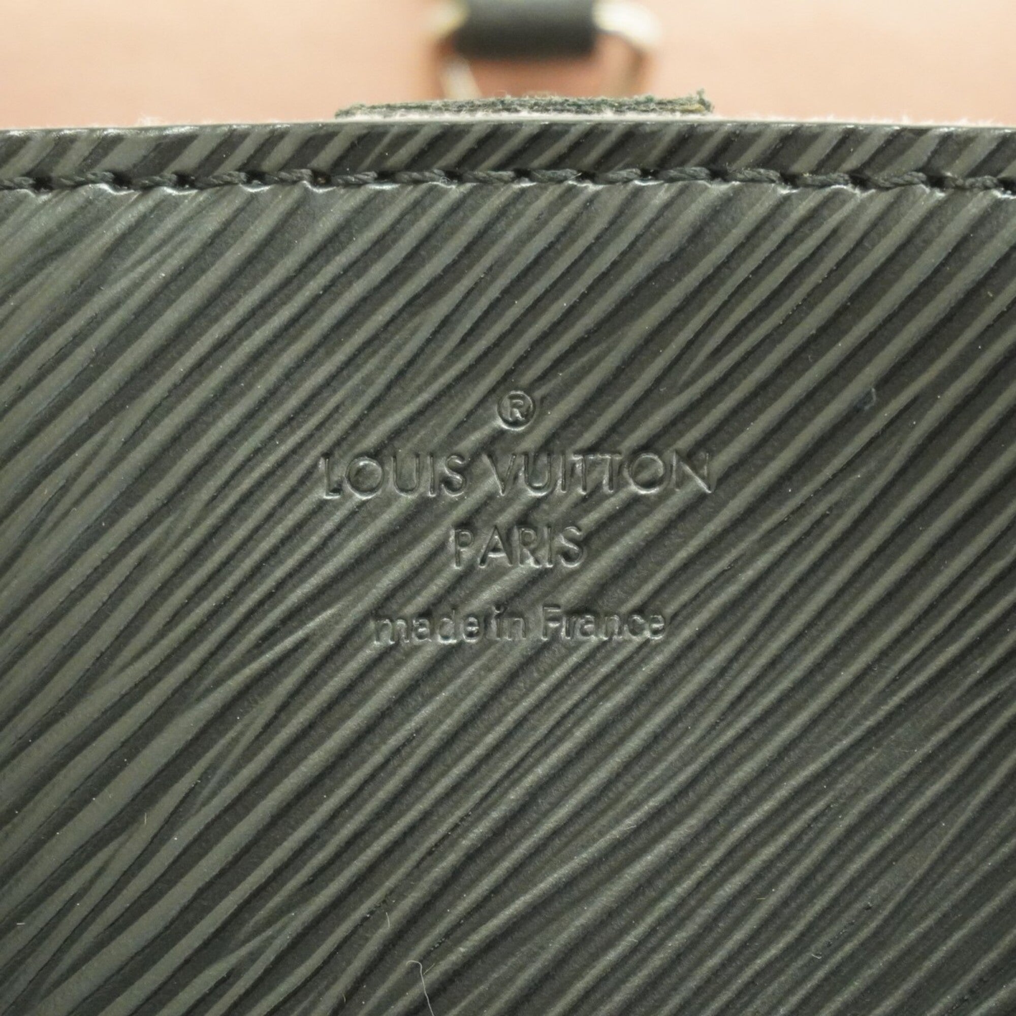 Louis Vuitton Handbag (Pre-Owned)