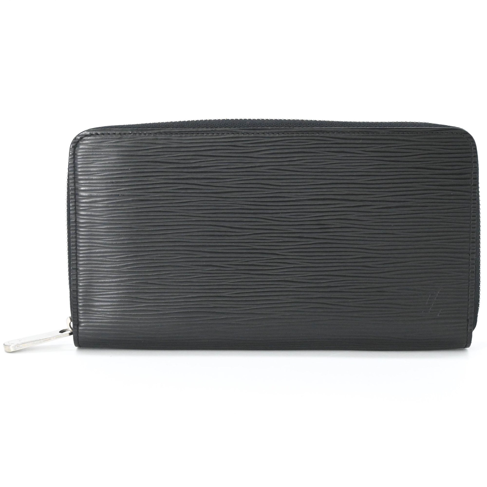 Louis Vuitton Black Epi Leather Long Wallet (Bi-Fold) (Pre-Owned)