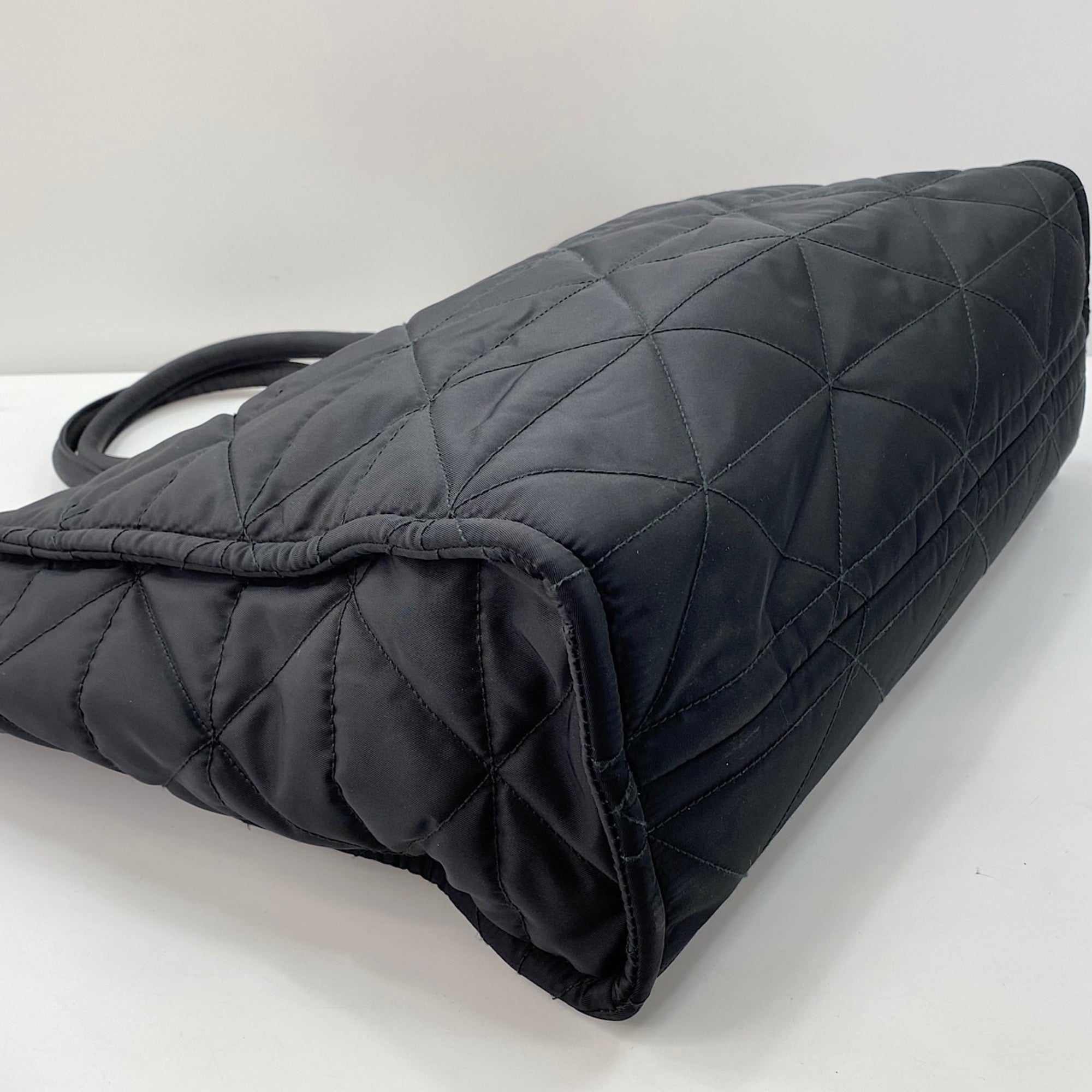 Prada Black Nylon Tote Bag (Pre-Owned)