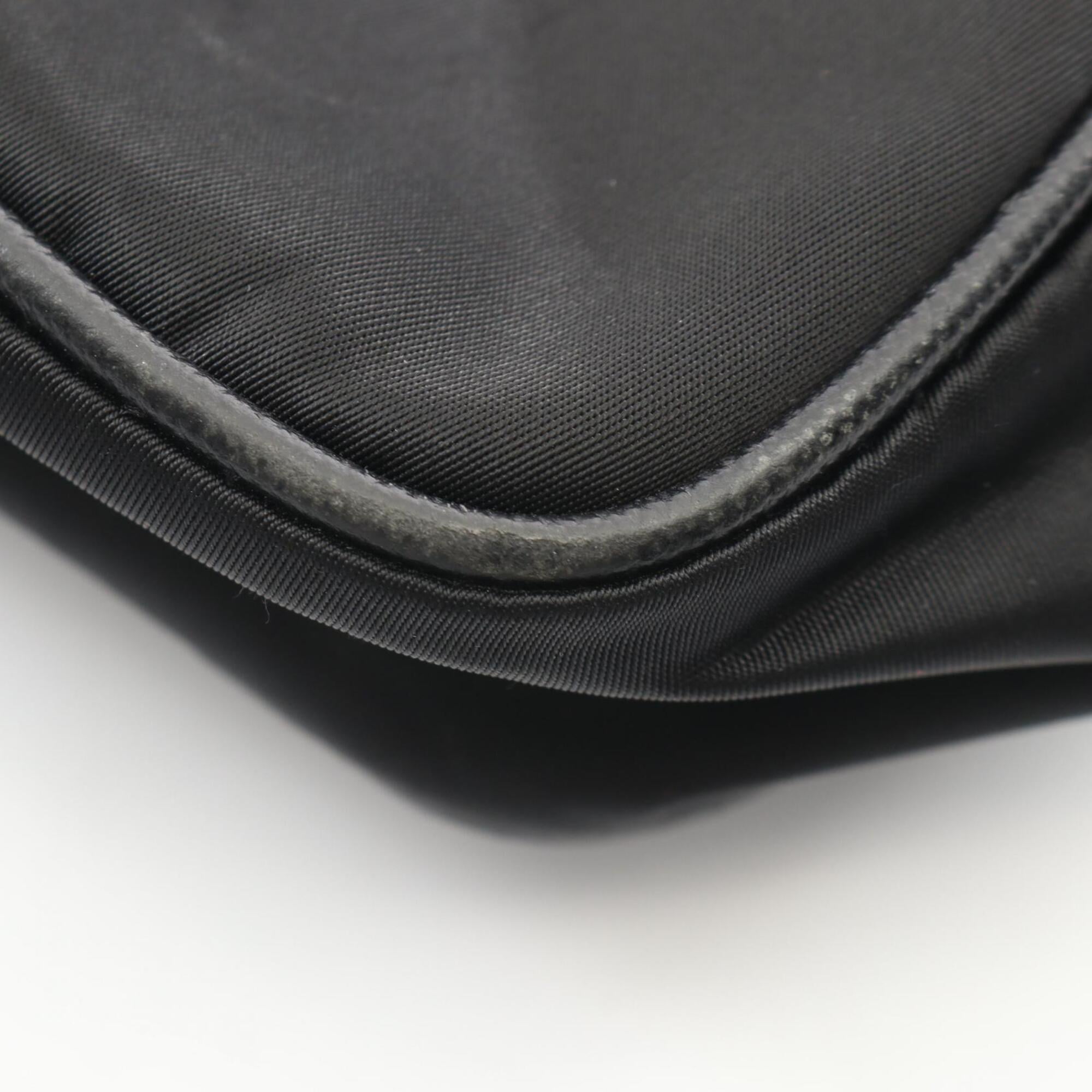 Prada Black Nylon Leather Handbag Shoulder Bag (Pre-Owned)