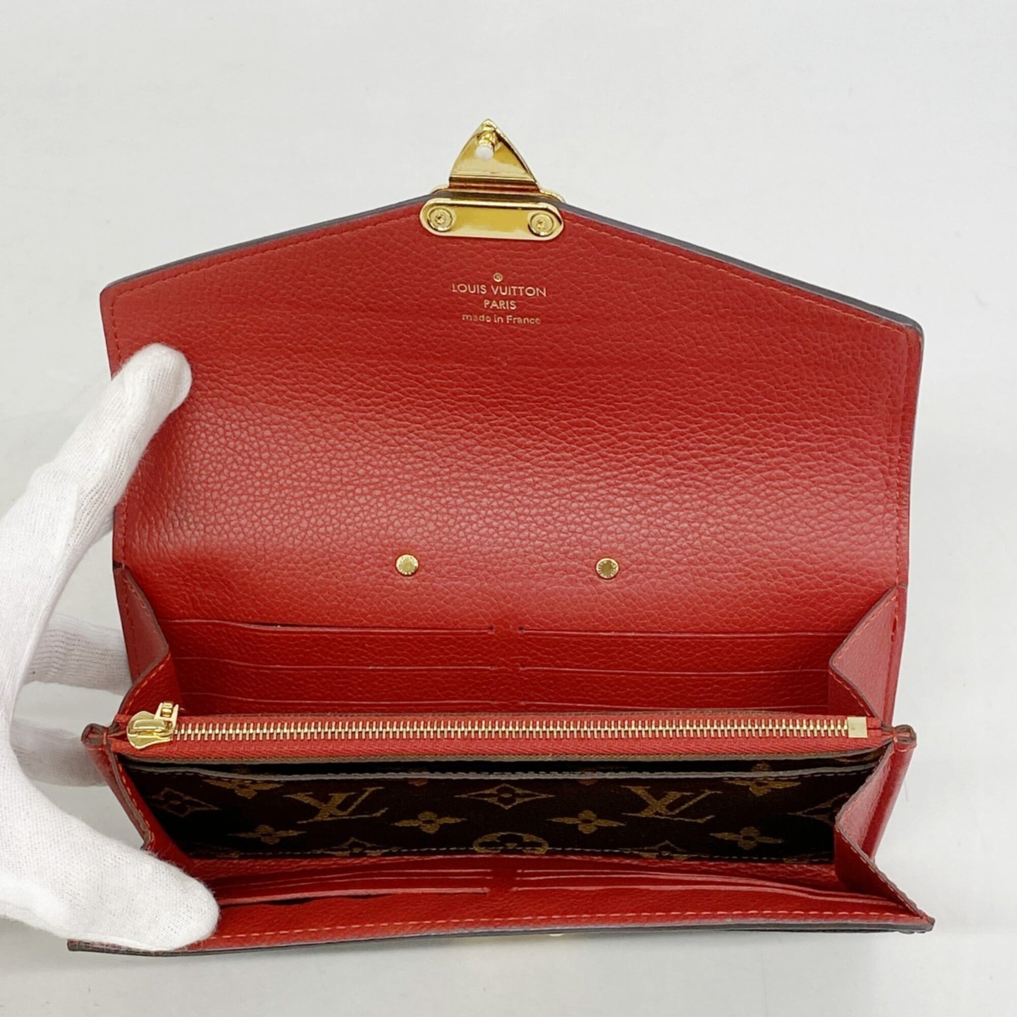 Louis Vuitton Cerise Long Wallet (Bi-Fold) (Pre-Owned)