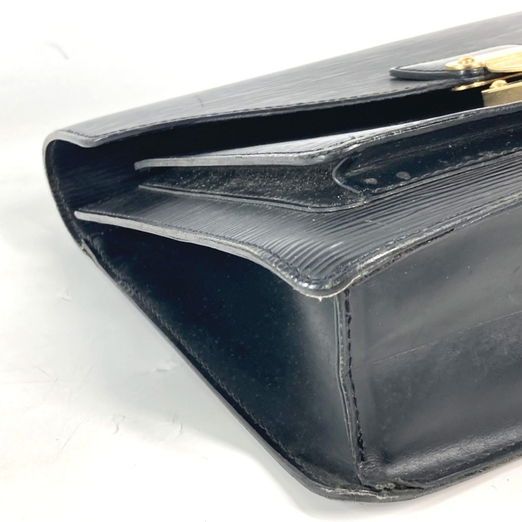 Louis Vuitton Black Noir Epi Leather Handbag (Pre-Owned)