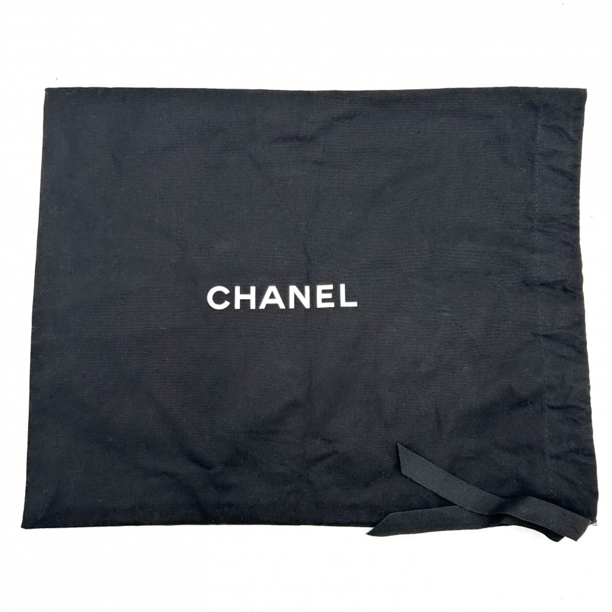 Chanel Pink Satin Shoulder Bag (Pre-Owned)