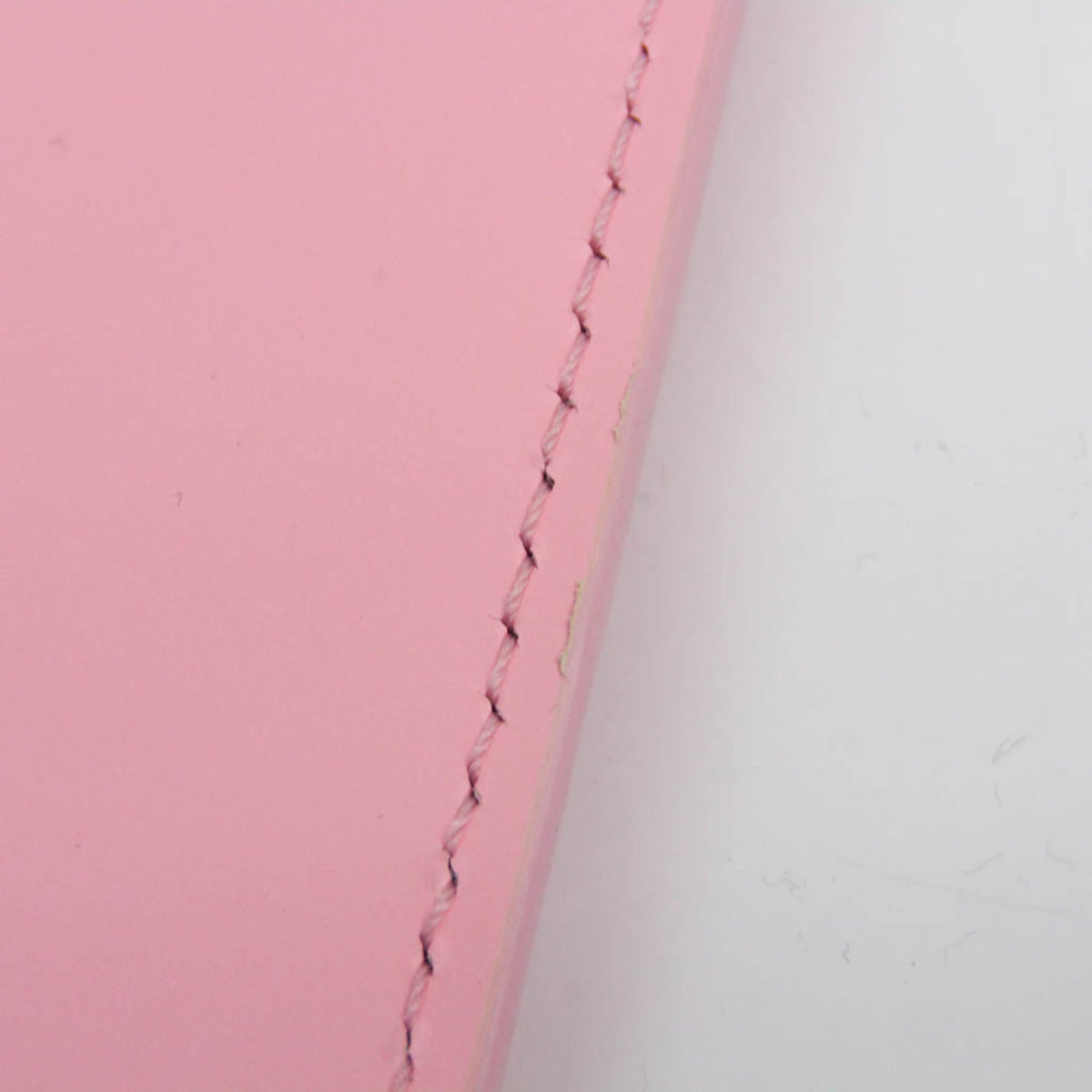 Givenchy Pink Leather Clutch Bag (Pre-Owned)