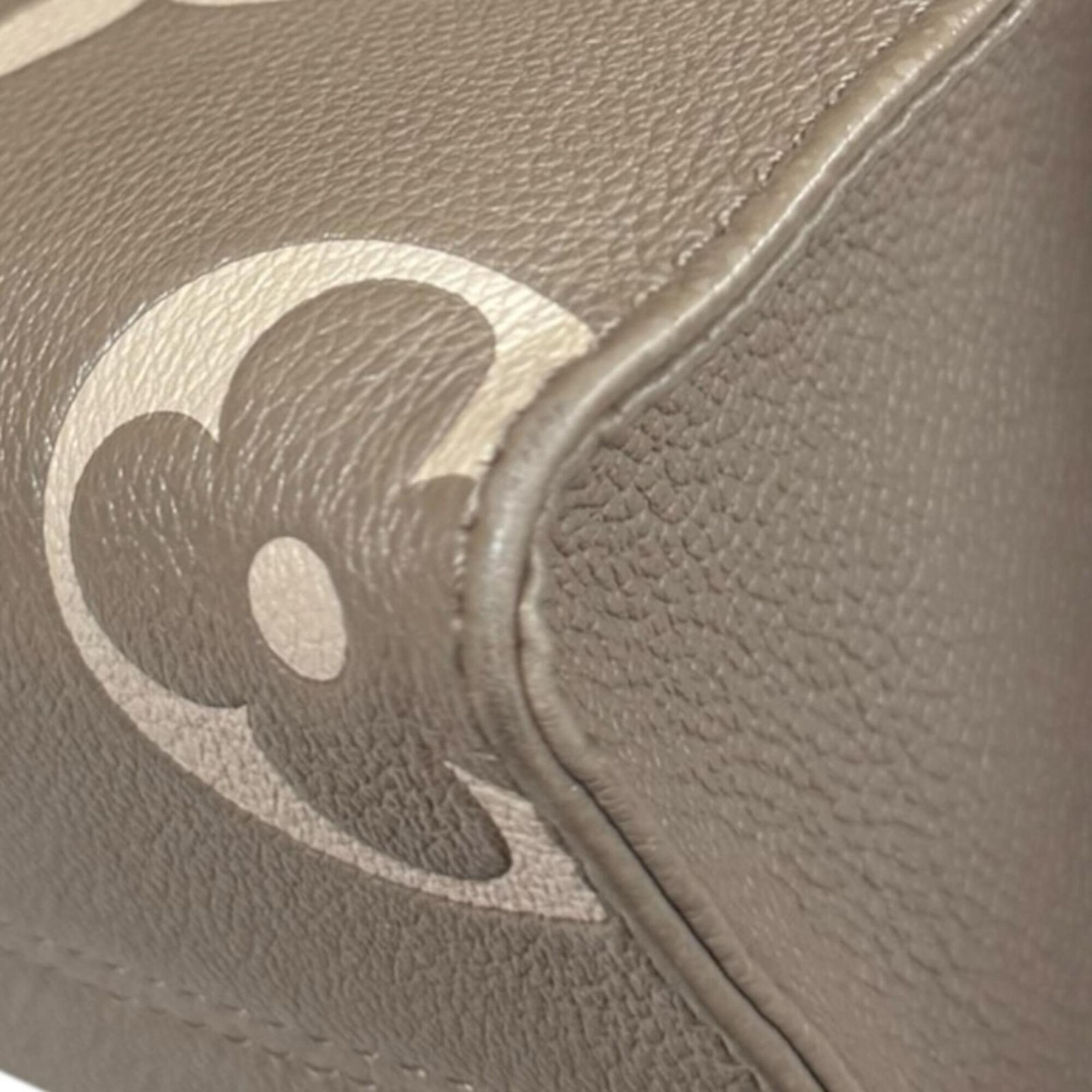 Louis Vuitton Beige Tourterelle Monogram Empreinte Shoulder Bag (Pre-Owned)