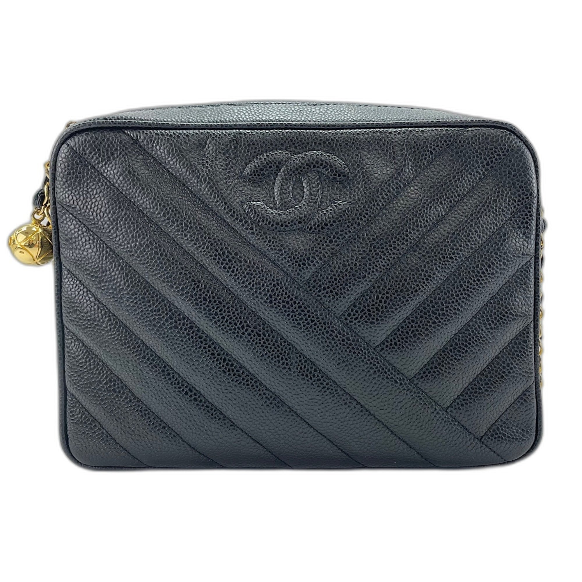Chanel Black Shoulder Bag (Pre-Owned)