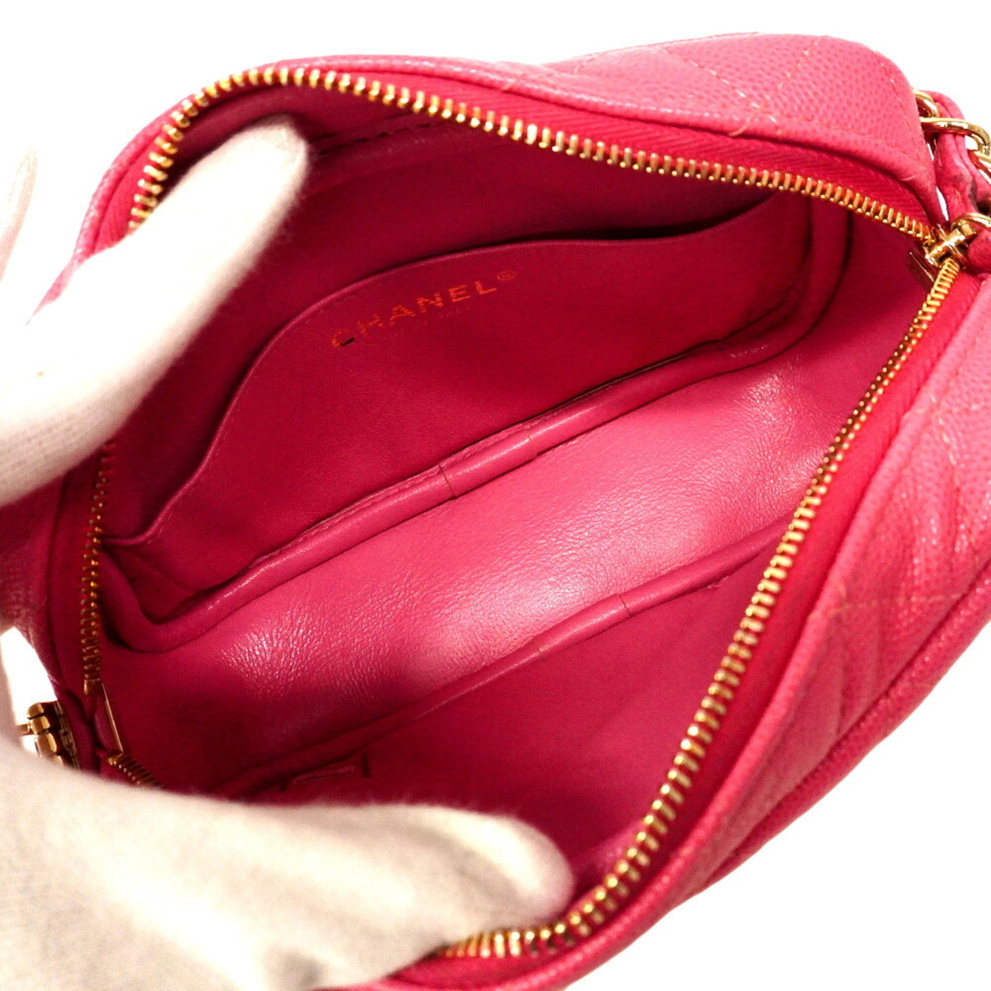 Chanel Pink Grained Calfskin Shoulder Bag (Pre-Owned)
