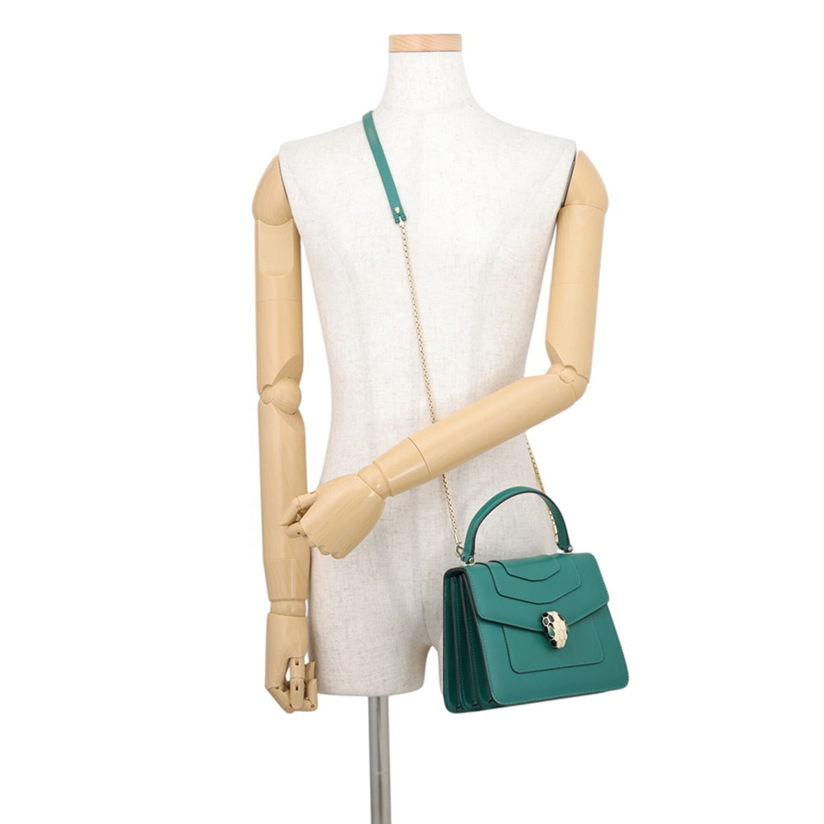 Bvlgari Emerald Green Leather Handbag (Pre-Owned)