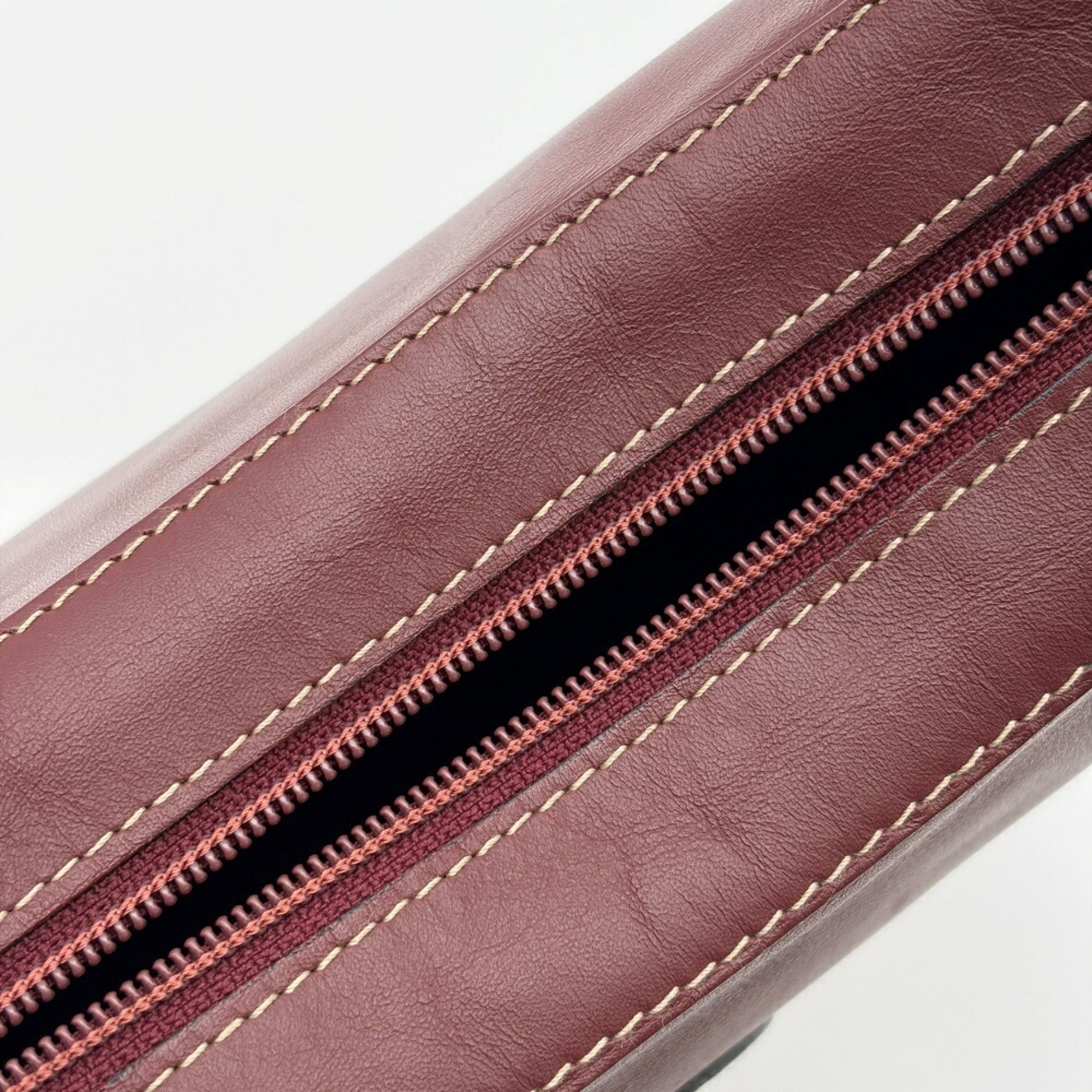 Cartier Bordeaux Leather Shoulder Bag (Pre-Owned)
