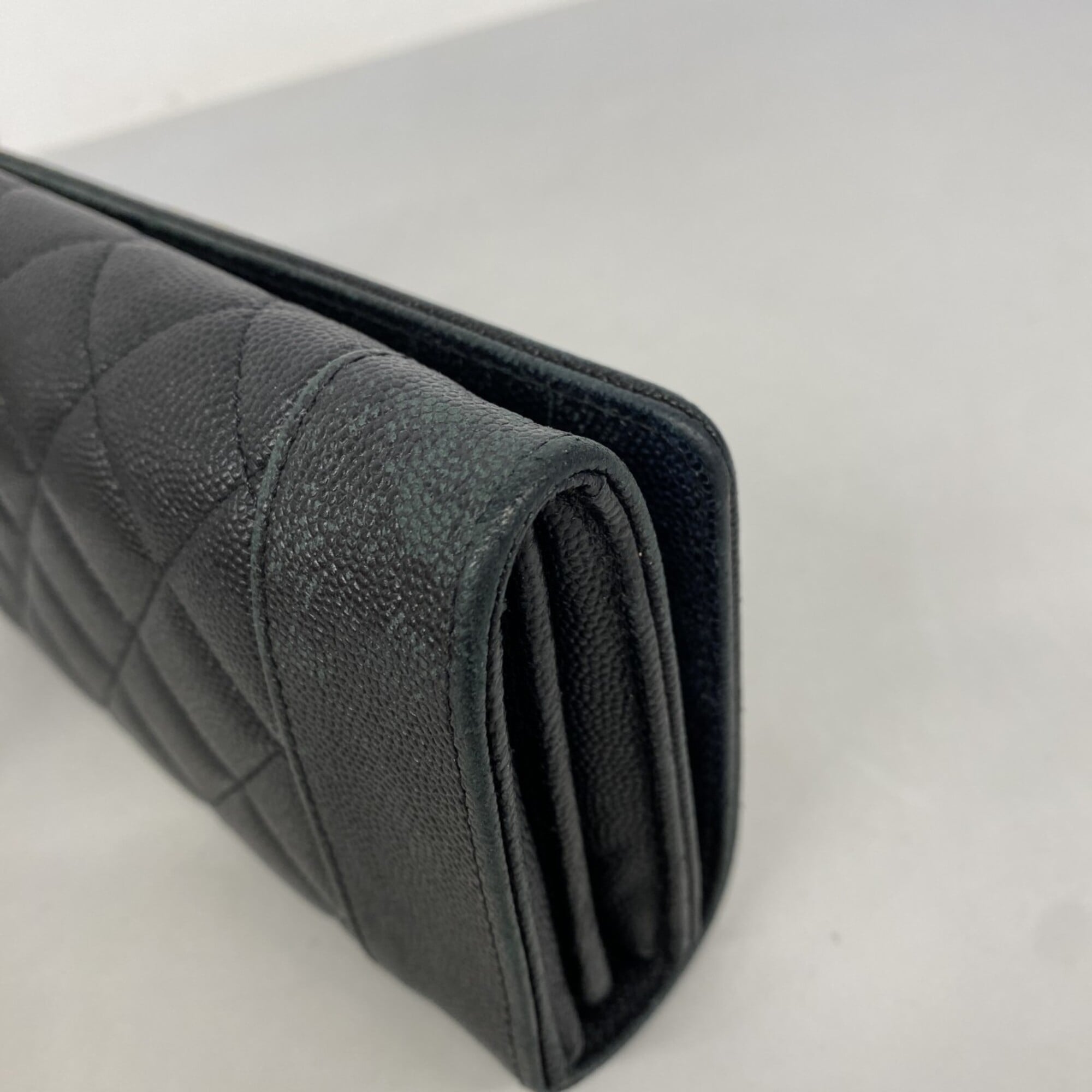 Chanel Black Grained Calfskin Long Wallet (Bi-Fold) (Pre-Owned)