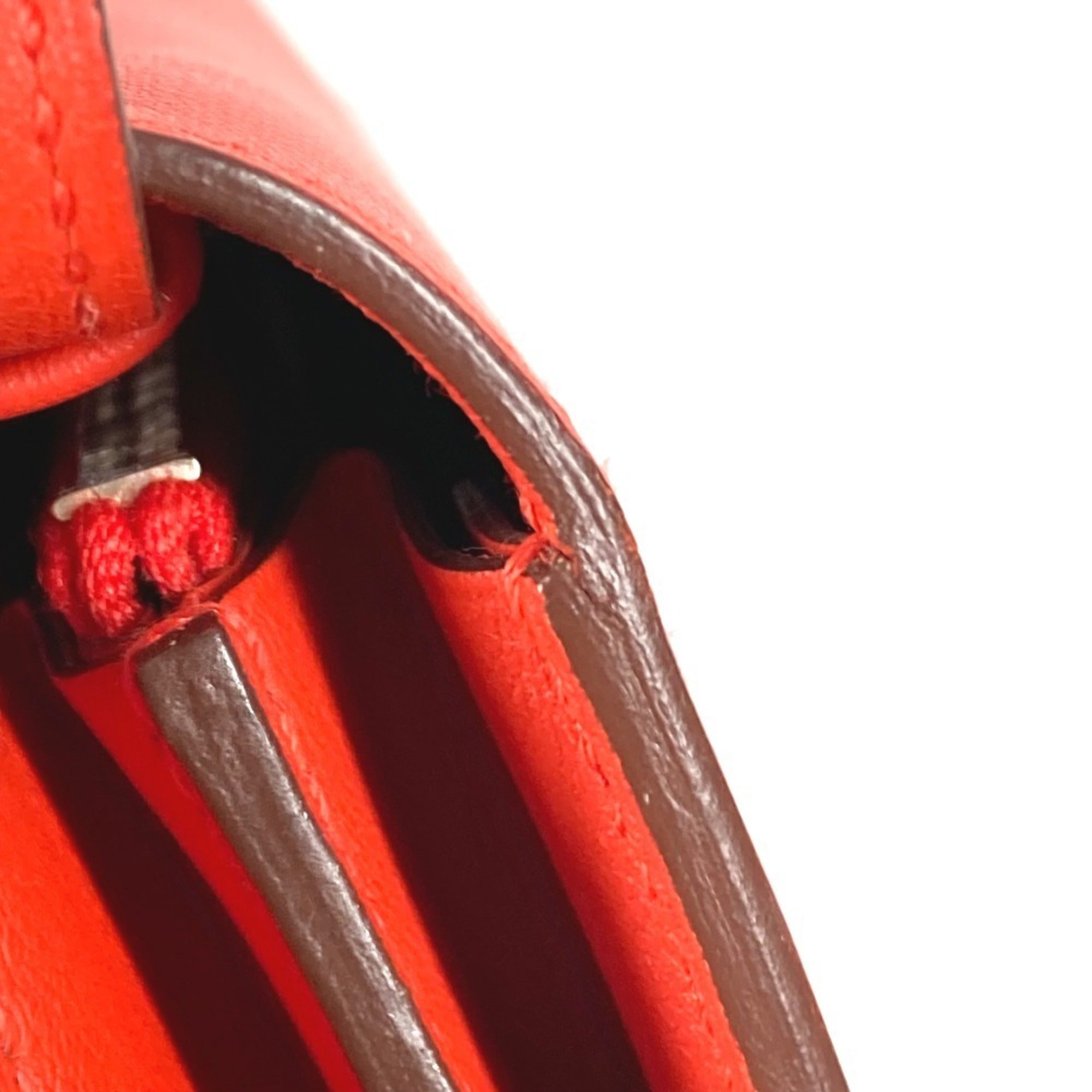 Hermes Red Color Swift Leather Pochette Shoulder Bag (Pre-Owned)
