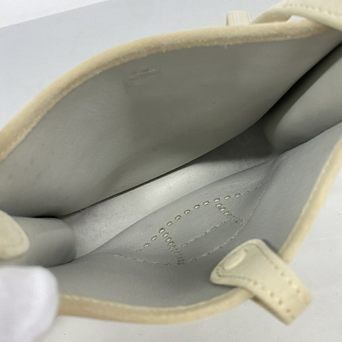 Hermes Beige Shoulder Bag (Pre-Owned)