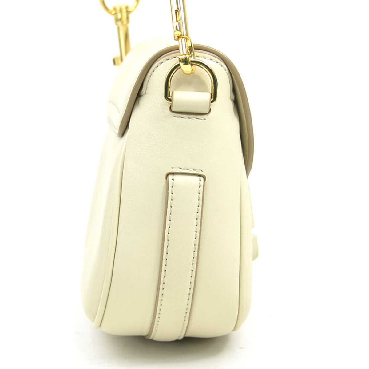Marc Jacobs Ivory Leather Saddle Bag Shoulder Bag (Pre-Owned)