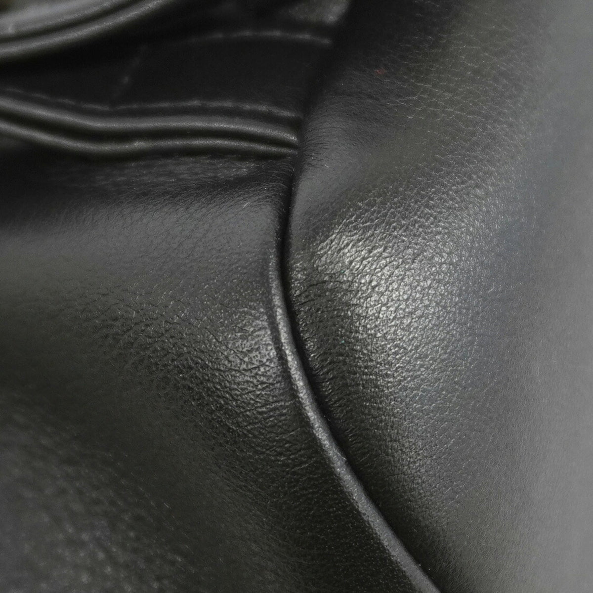 Chanel Black Leather Backpack (Pre-Owned)