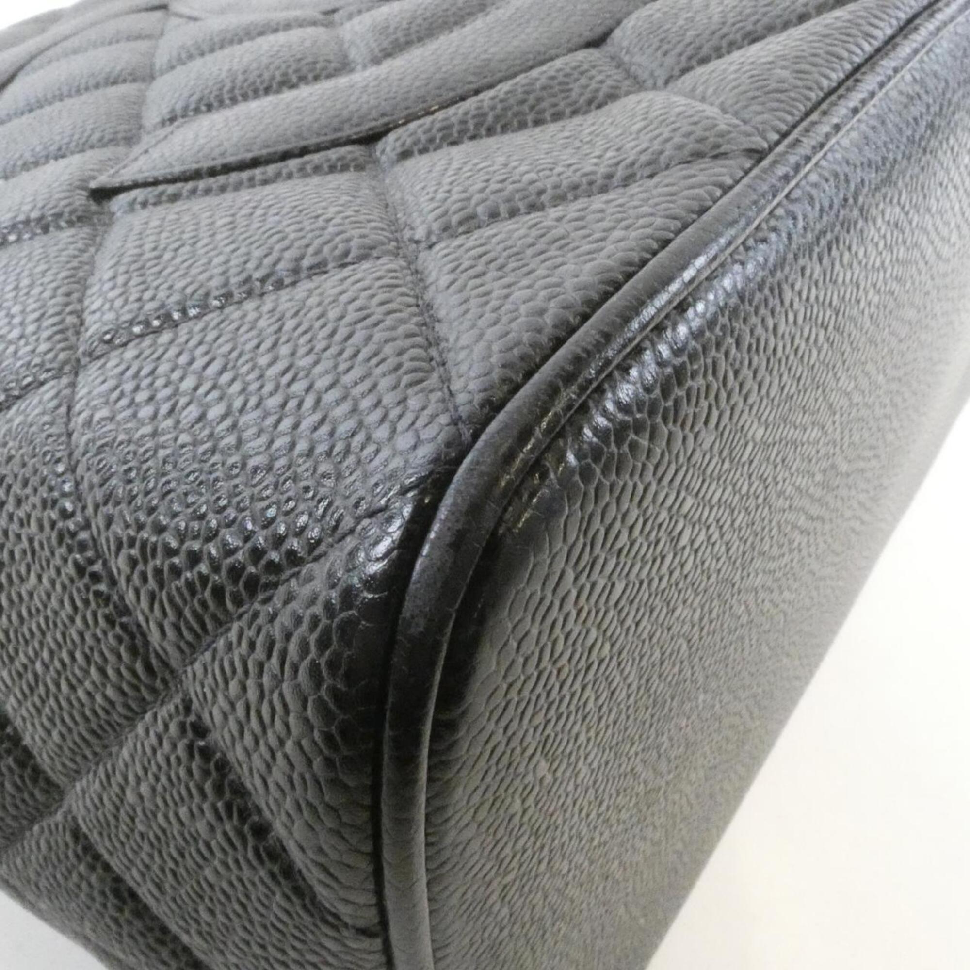 Chanel Black Grained Calfskin Handbag (Pre-Owned)