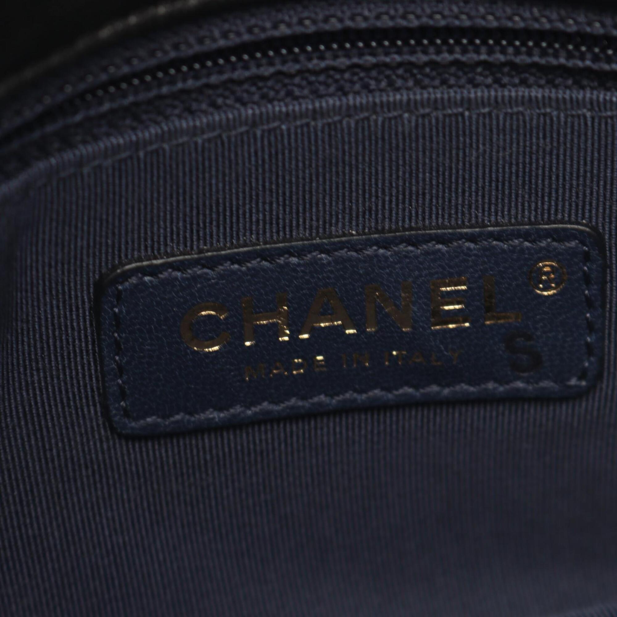 Chanel Black Navy Leather Handbag Shoulder Bag (Pre-Owned)