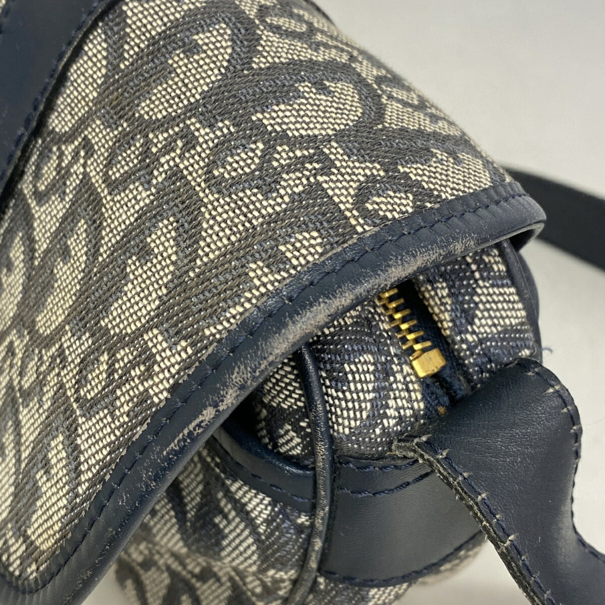 Christian Dior Navy Canvas Shoulder Bag (Pre-Owned)