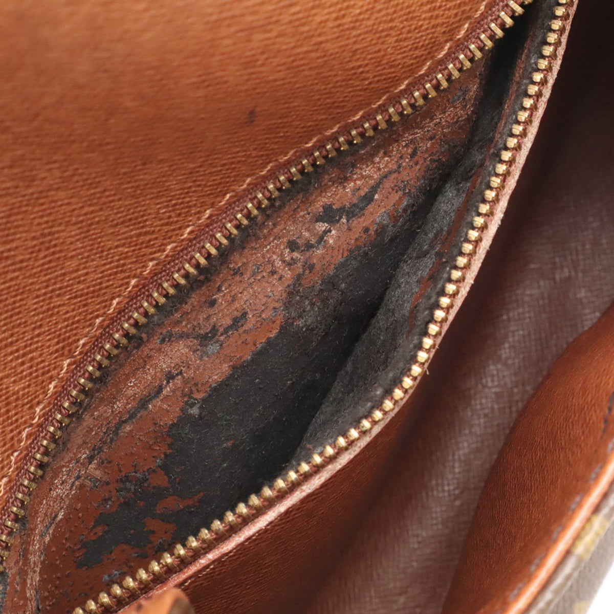 Louis Vuitton Brown Galle Monogram Monogram Pochette Shoulder Bag (Pre-Owned)