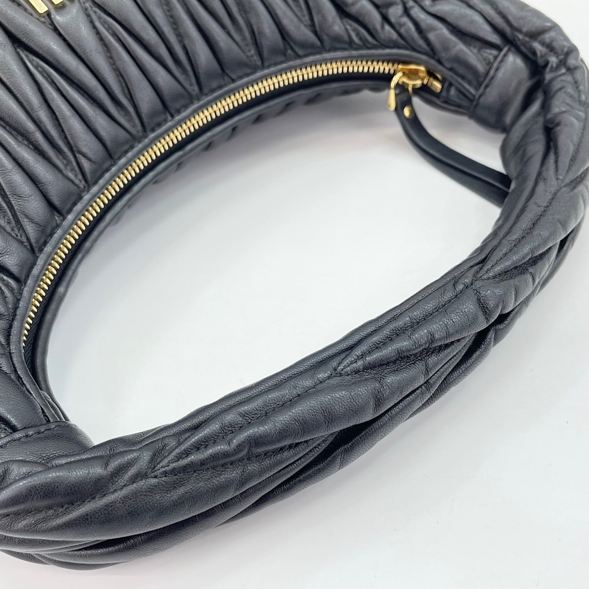 Miu Miu Black Leather Handbag (Pre-Owned)