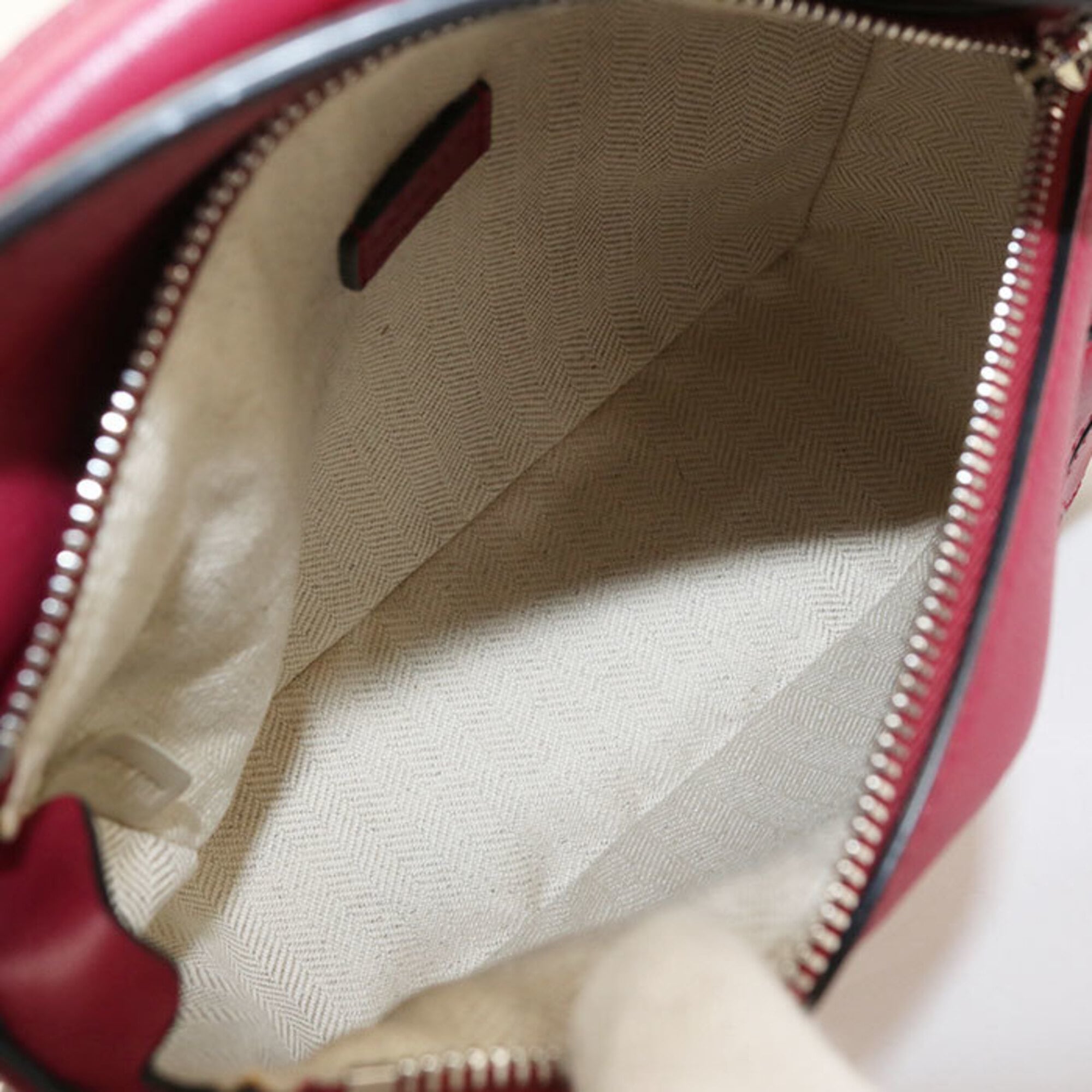 Loewe Red Color Leather Handbag (Pre-Owned)