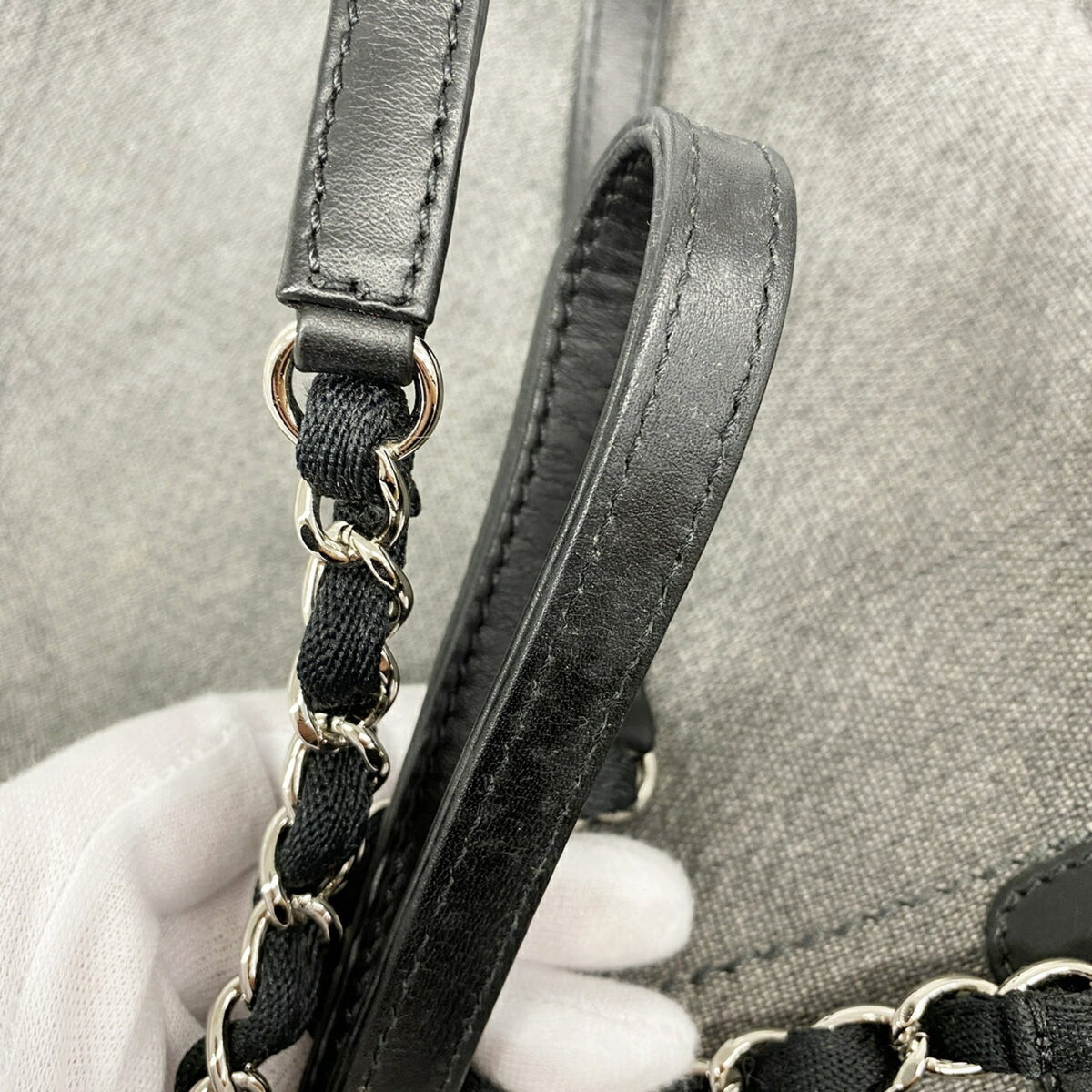 Chanel Gray Canvas Tote Bag (Pre-Owned)